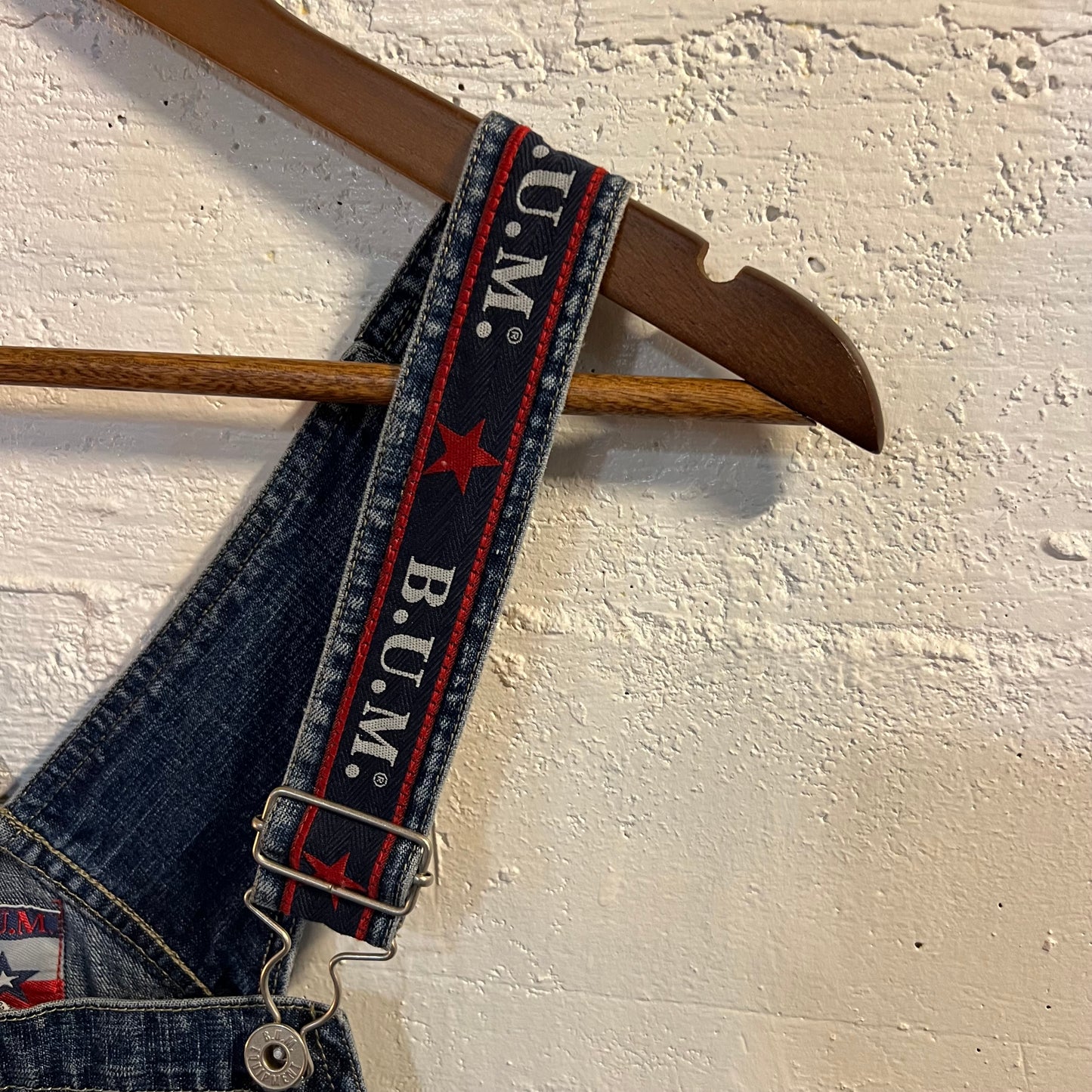 Vintage 90's B.U.M. Equipment Embroidered Spellout Denim Short Overalls - Size Small - Medium Wash Indigo