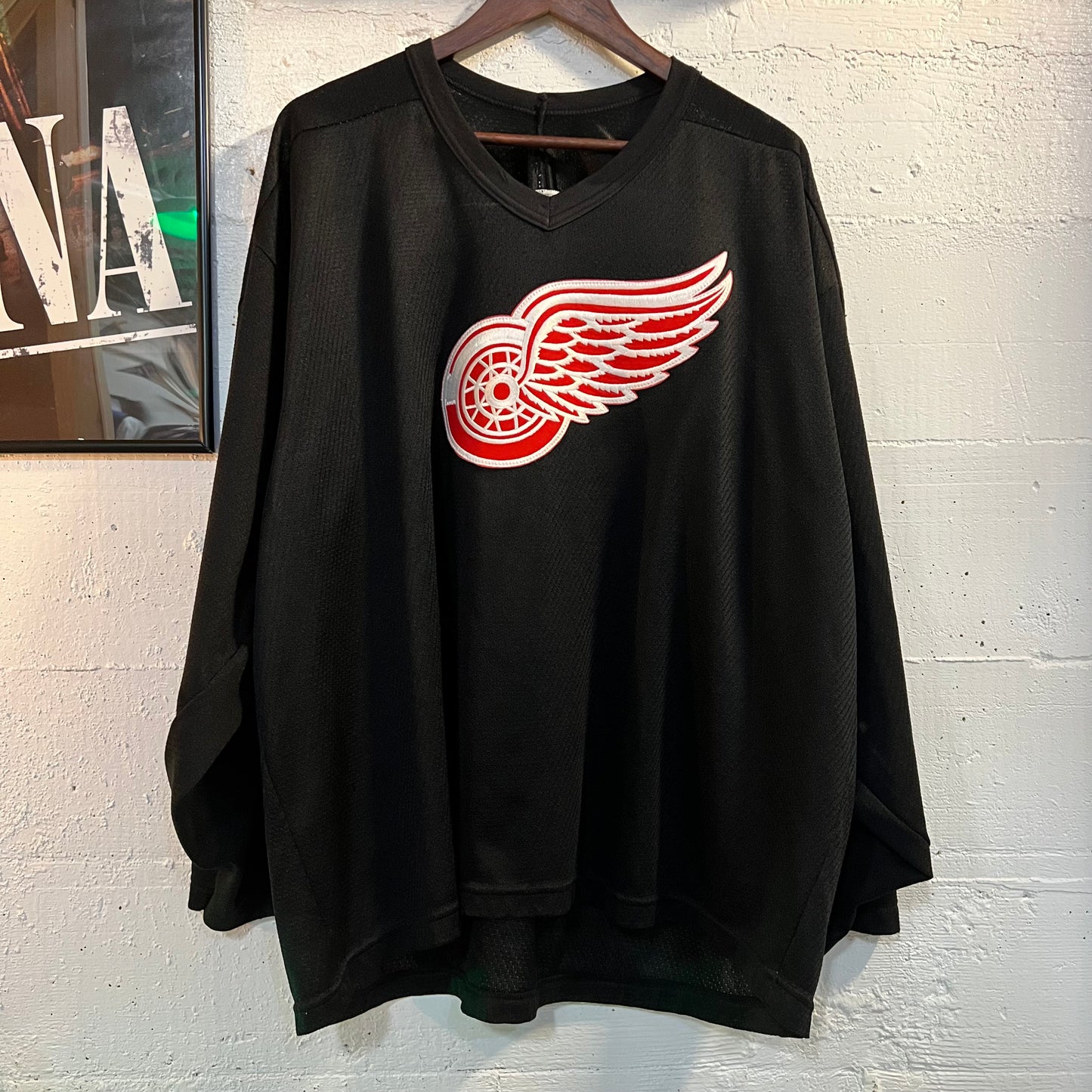Vintage 80's NHL Detroit Red Wings CCM Maska Air Knit Hockey Jersey - Size XL - Made In USA