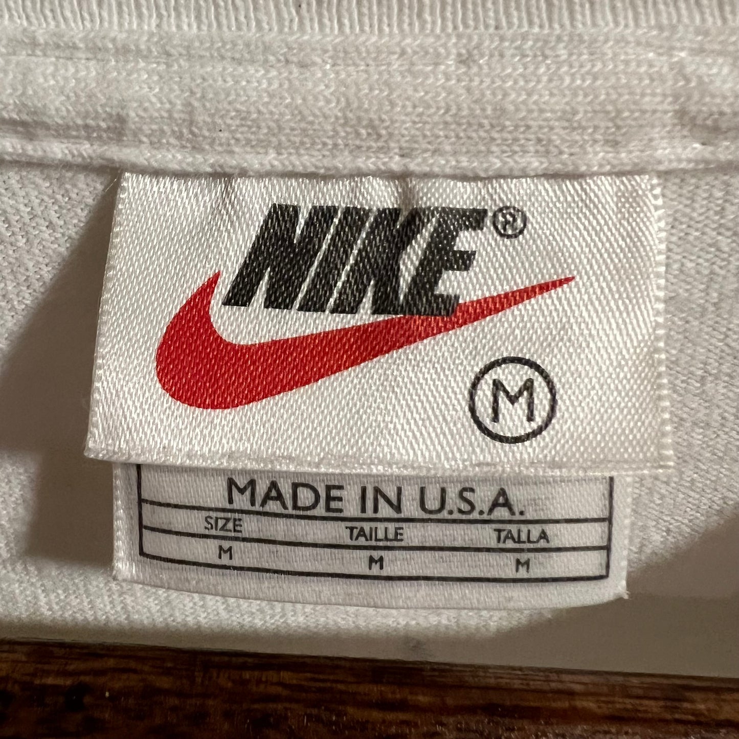 Vintage 1999 Nike Hood To Coast 196 Mile Relay Marathon T-Shirt - Size Medium - Made In USA - White/Blue/Grey
