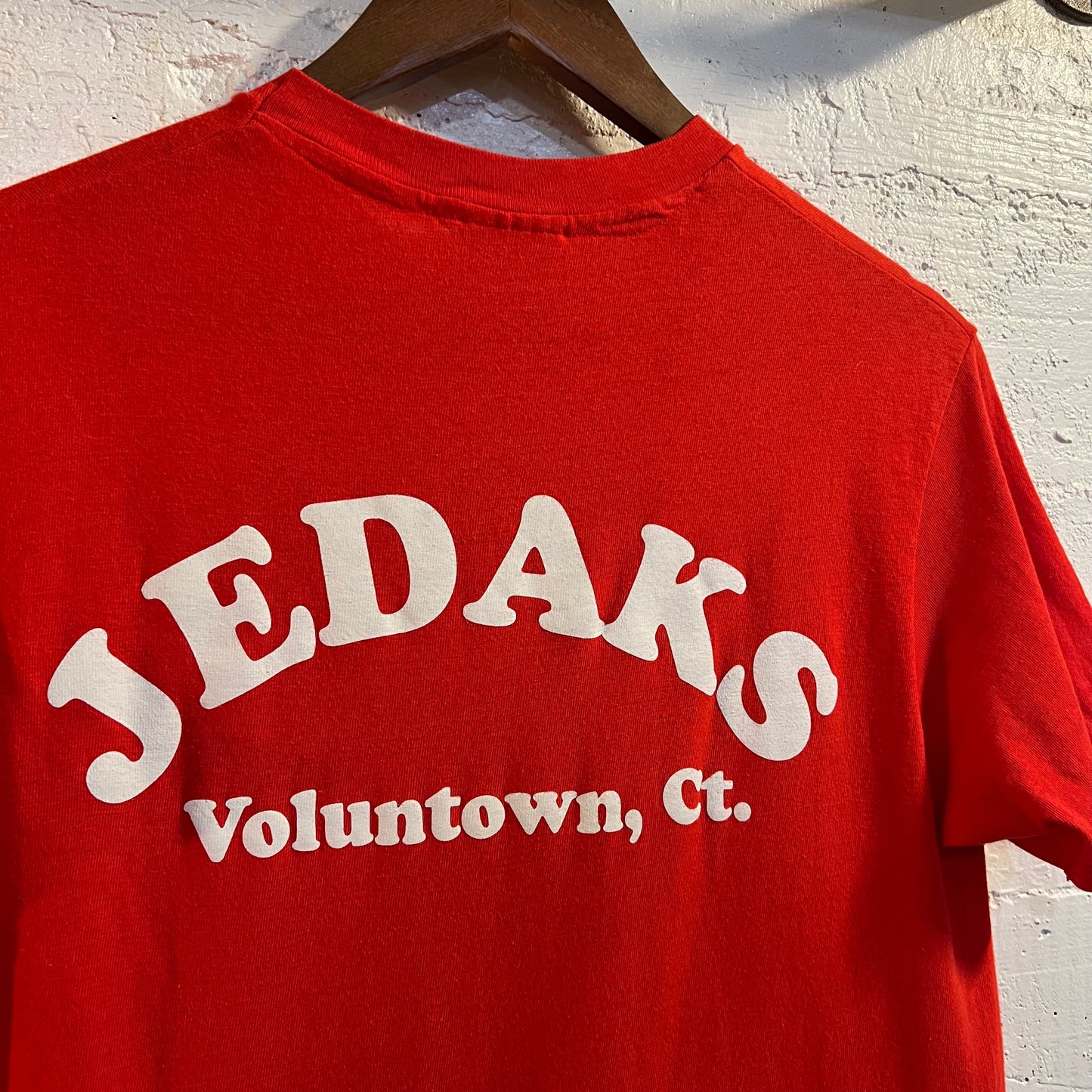Vintage 1990 Distressed Harley Davidson Voluntown, Ct. Single Stitch T-Shirt - Size Medium - Made In USA - Red