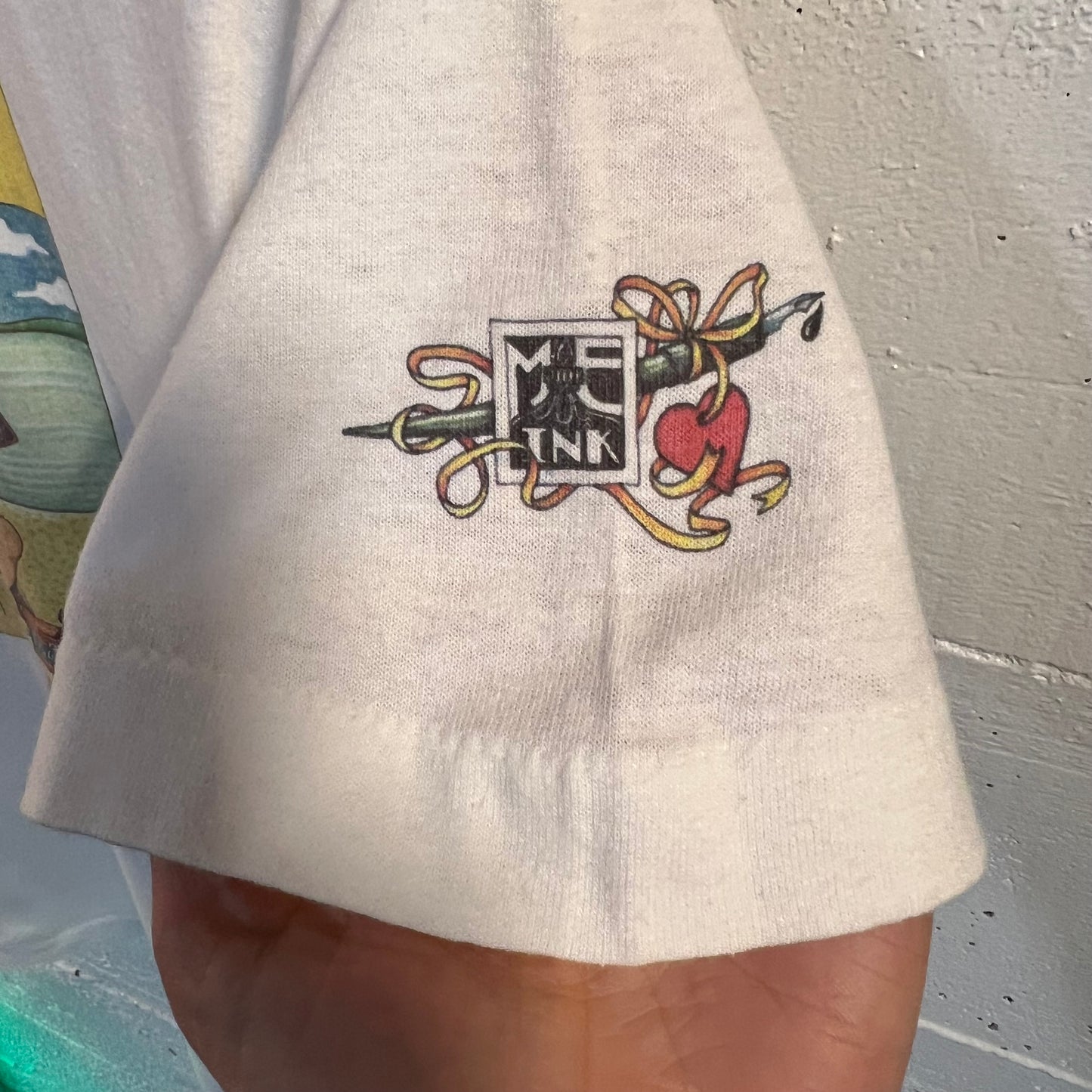 Vintage 1984 Mary Engelbreit ‘A Day At The Beach’ Single Stitch Art T-Shirt - Size Small - Made In USA - White/Multicolor