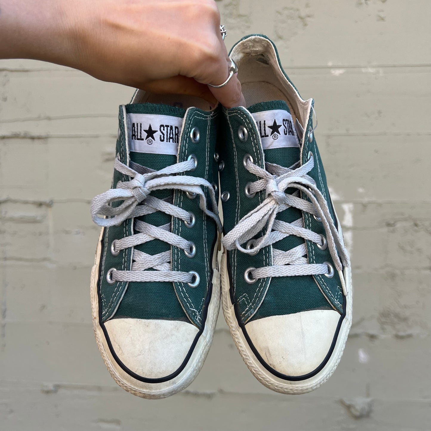 Vintage 90's Forest Green Converse Chuck Taylor Low Top Shoes - Size 6M/7W - Made In USA