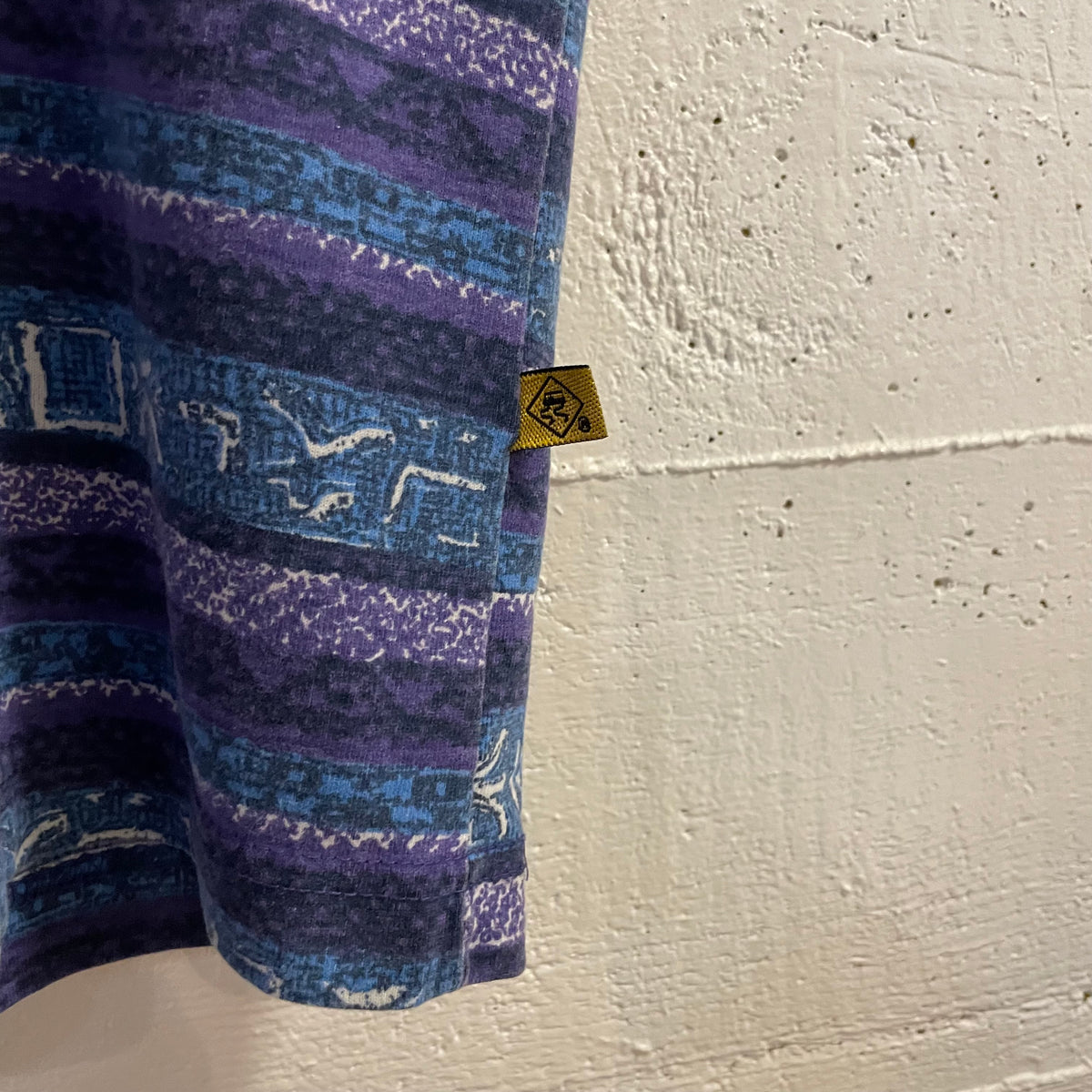Vintage 90’s Skidz Geometric/Tribal/Aztec All Over Print Single Stitch Baby T-Shirt - Size Youth Medium - Made In USA - Blue/Purple/Black/White