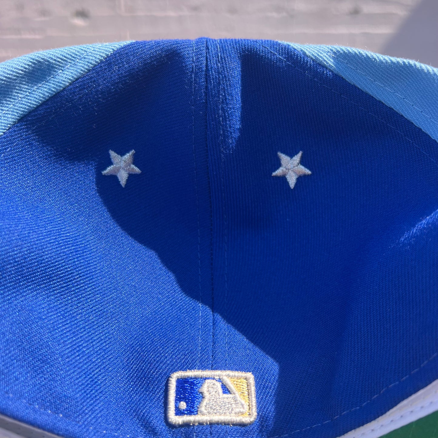 Kansas City Royals Pinwheel New Era Fitted Hat - Size 7-1/2 - Blue/White