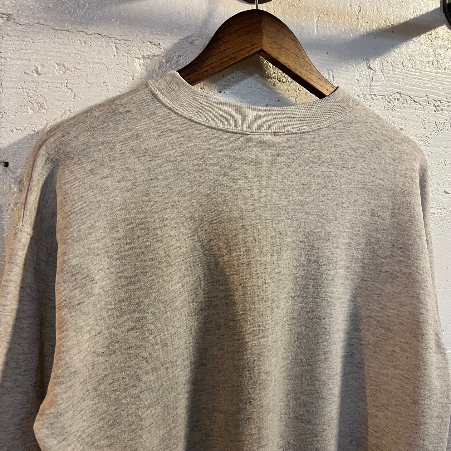 Vintage Distressed Embroidered Dive Utila Honduras Crewneck Sweatshirt - Size Small - Heather Grey