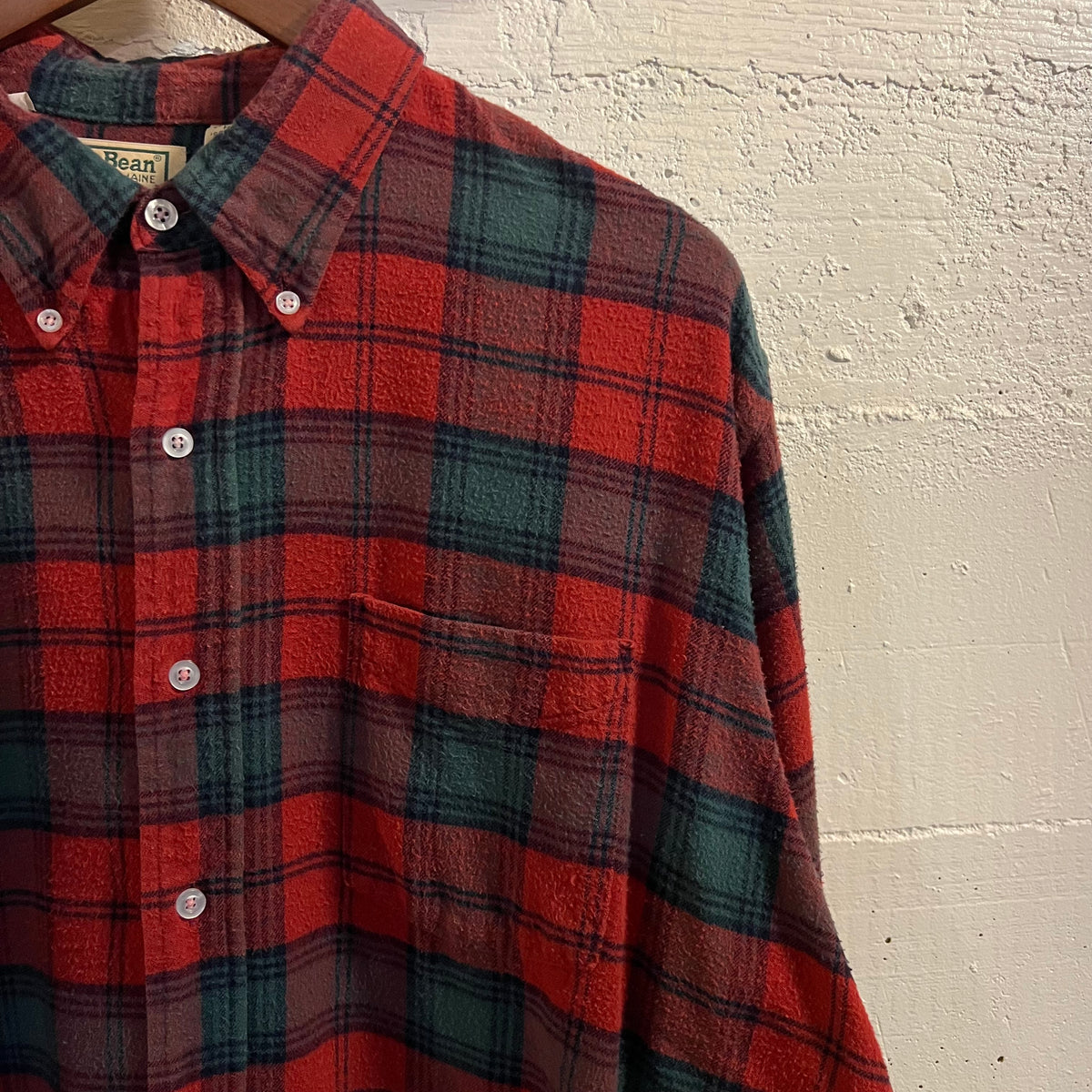 Vintage 90's L.L. Bean Plaid Button Up Flannel - Size XL - Made In USA - Red/Green
