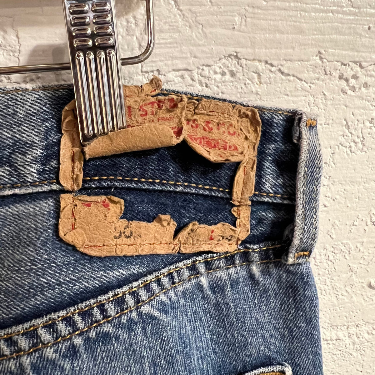 Vintage Distressed 2000's Levi's 501-0115 - Size 35" x 33" - Made In Guatemala - Mid Wash Indigo