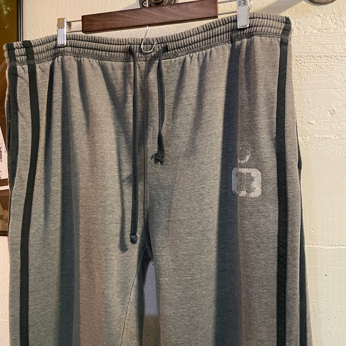 Vintage 2000's Baggy Loose Fit Distressed Side Stripe Sweatpants - Size Large - Charcoal Gray/Black