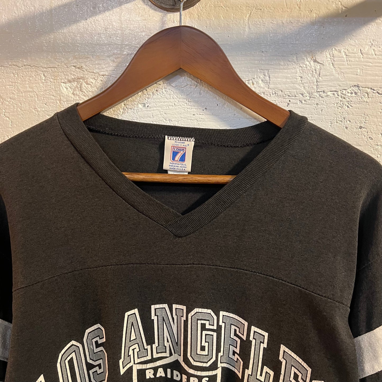 Vintage Logo 7 Los Angeles Raiders Jersey Style Single Stitch T-Shirt - Size Medium - Made In USA - Faded Black/White