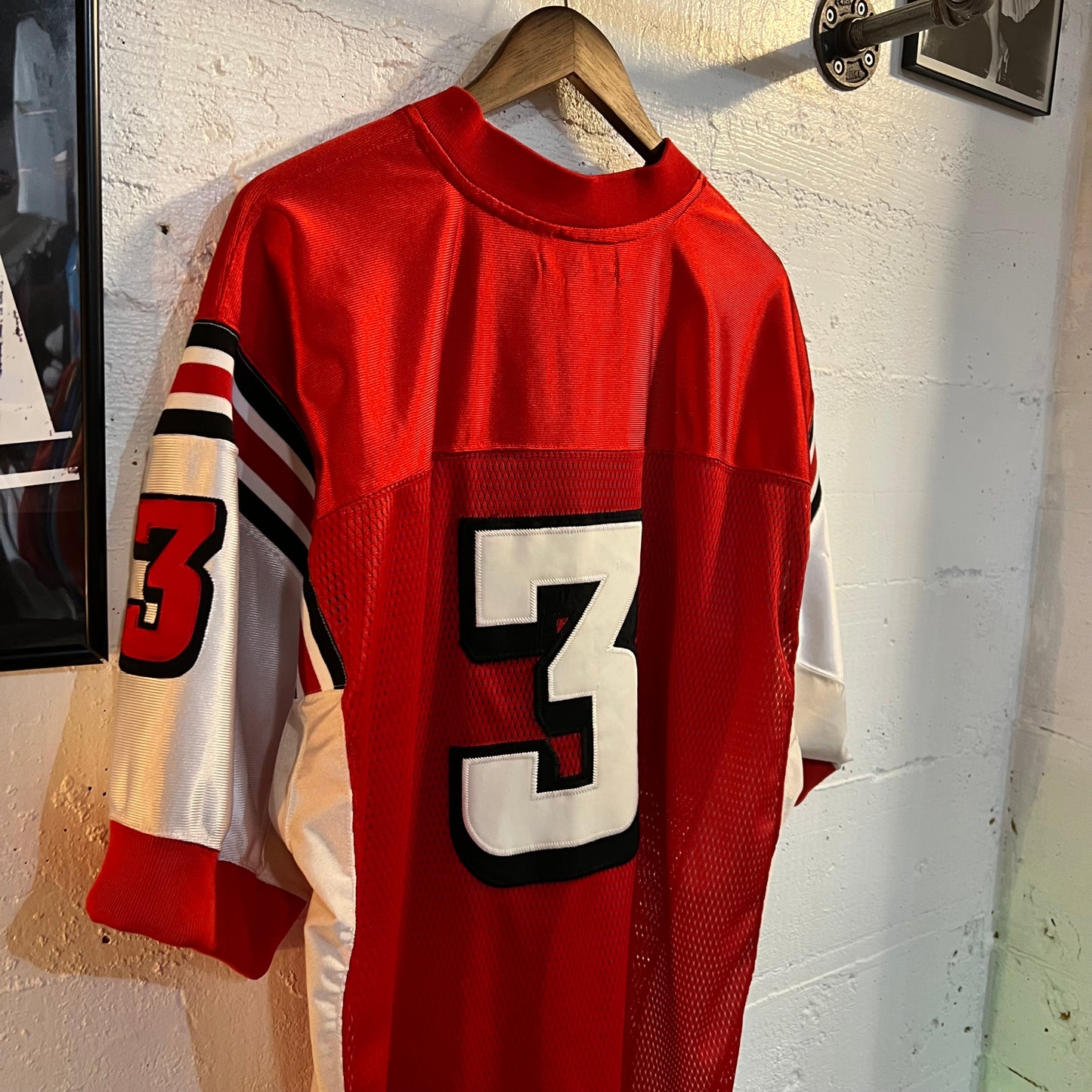 Vintage Outkast Clothing Andre 3000 Mesh Football Jersey - Size XL - Red/White