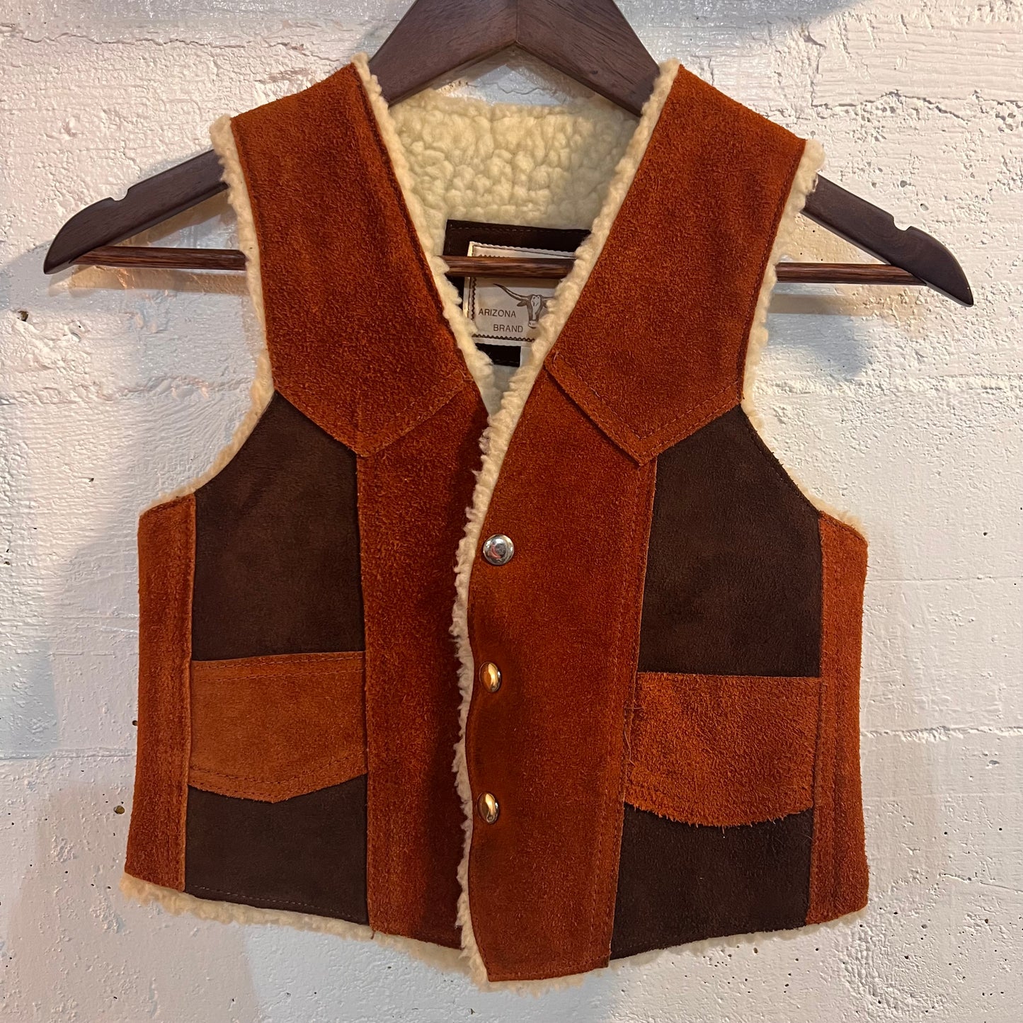 Vintage 1970's Genuine Suede Leather Faux Shearling Fleeced Lined Vest - Youth Large - Brown/Tan