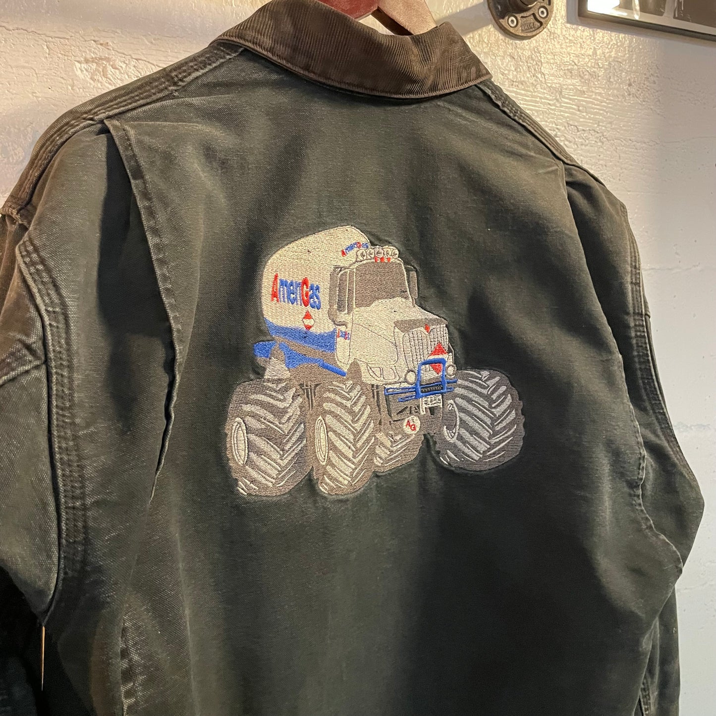 Vintage 2000's Distressed Embroidered Carhartt Detroit Blanket Lined Jacket - Size Large - Black - J01-BLK