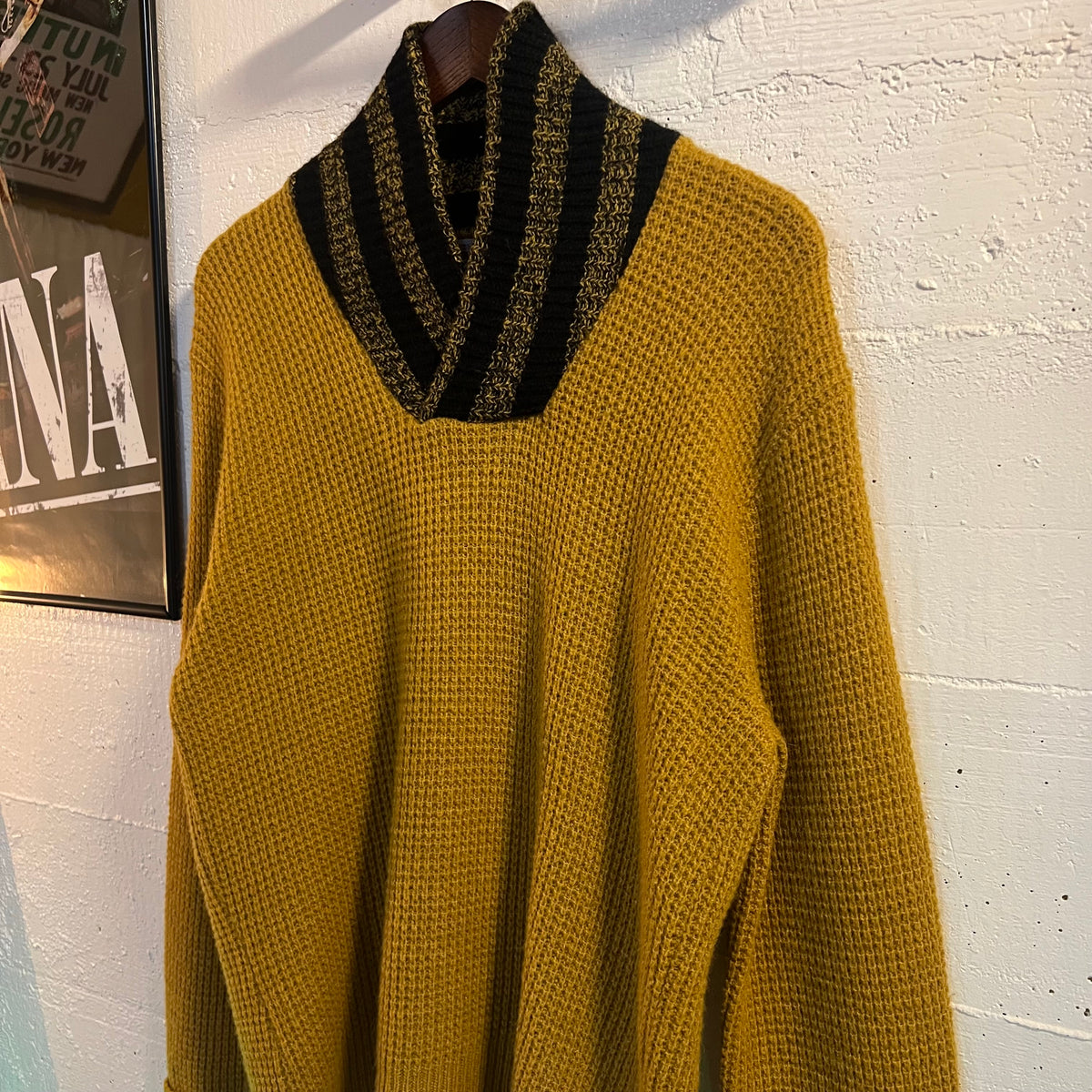 True Vintage 1950's Penney’s Towncraft Lambs Wool Large Shawl Collar Waffle Knit Sweater - Size Large - Mill 8244 - Mustard Yellow/Black
