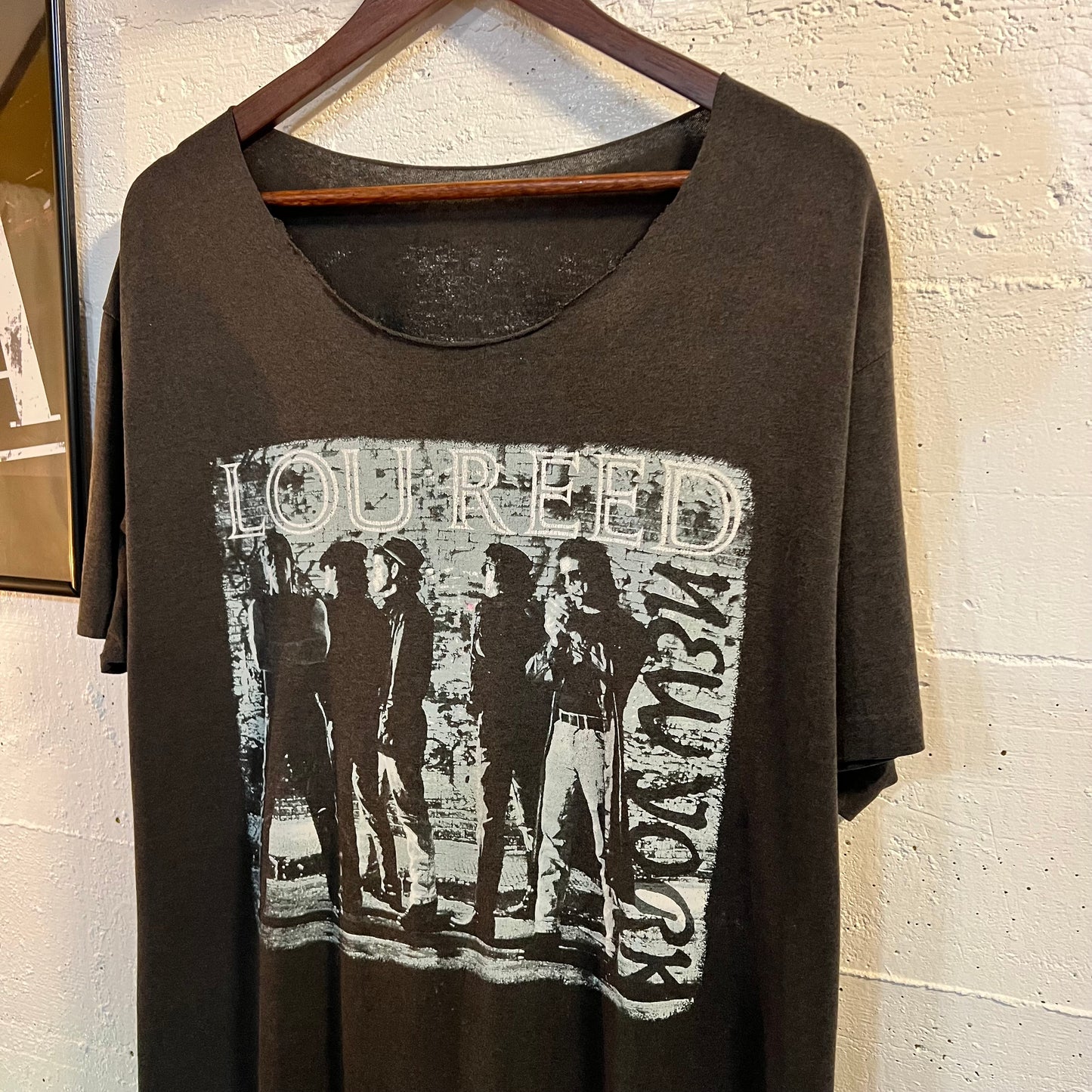 Vintage 80’s Distressed Lou Reed ‘New York’ Tour Band T-Shirt - Size Large - Faded Black/Grayish Blue