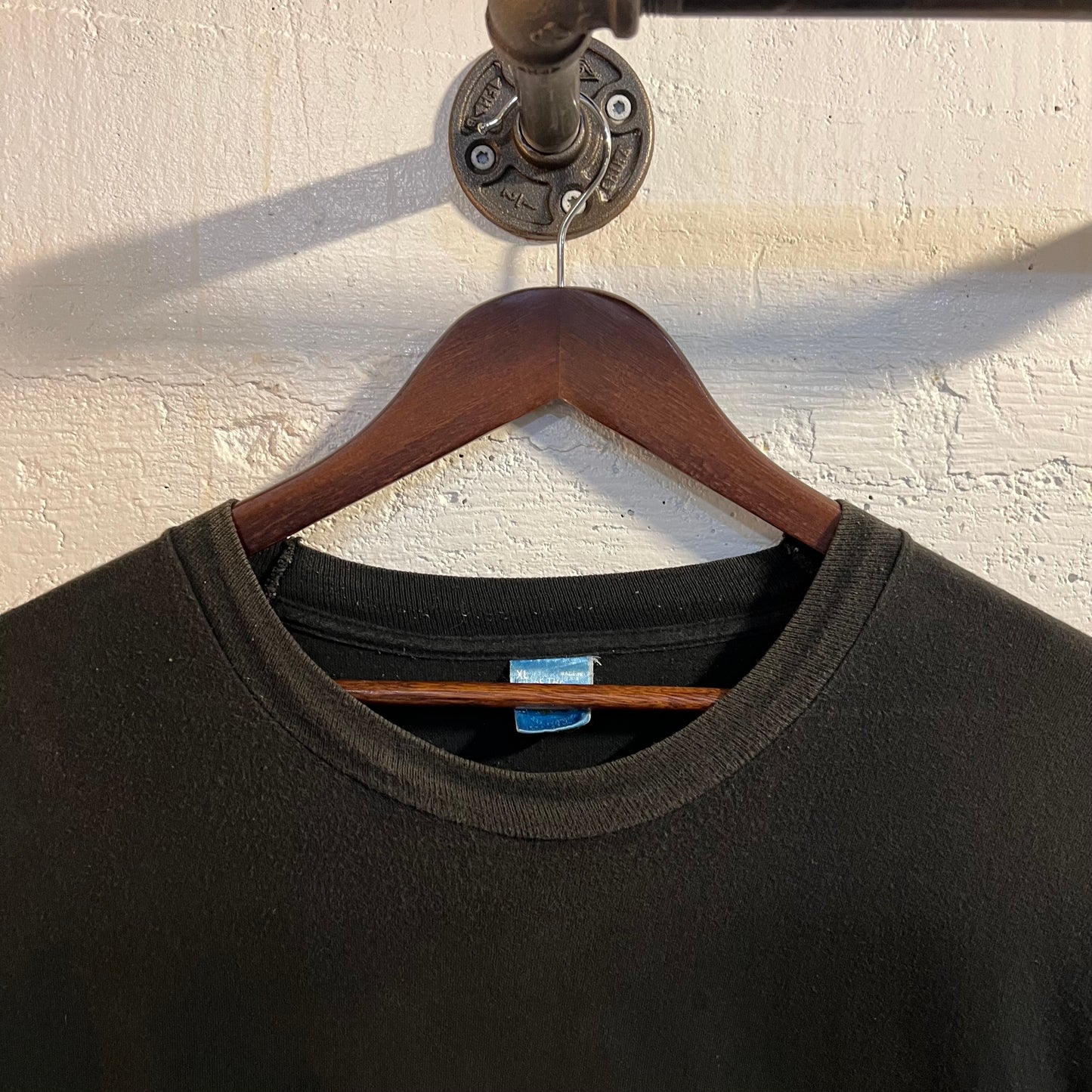 Vintage 90's Patrón Tequila Single Stitch Distressed T-Shirt - Size XL - Made In USA - Black/Gold