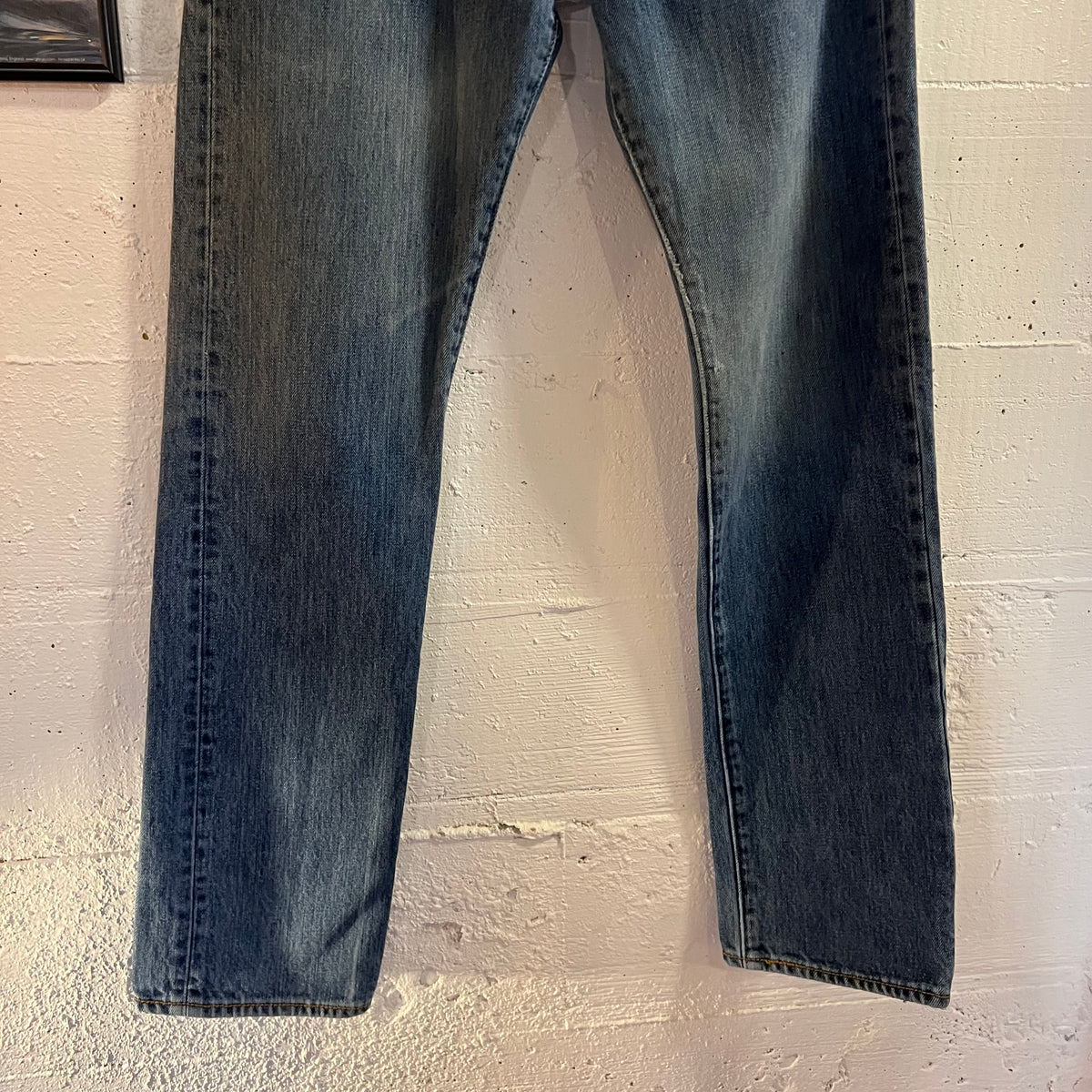 2000's Levi's 501 Button Fly Denim Jeans - Size 30/31 - Medium Dark Wash