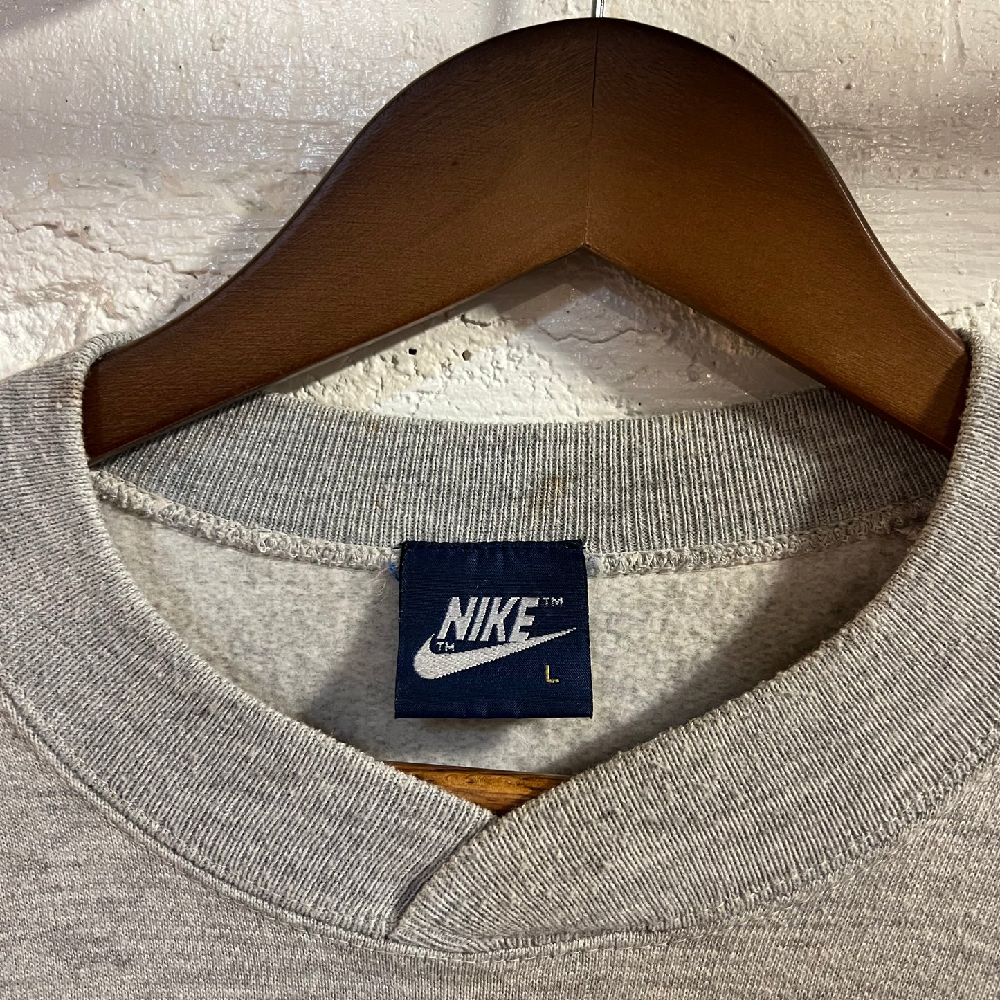Vintage 80’s Embroidered Nike Raglan Crewneck W/ Kangaroo Pocket - Size Large - Heather Grey