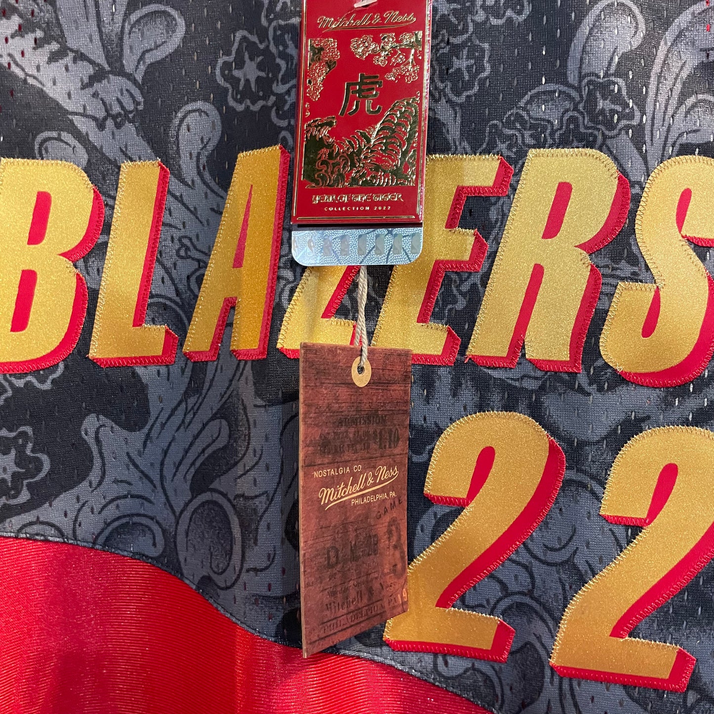 Portland Trailblazers Clyde Drexler Mitchell & Ness Black Hardwood Classics 1991-92 Lunar New Year Swingman Jersey Size M/L