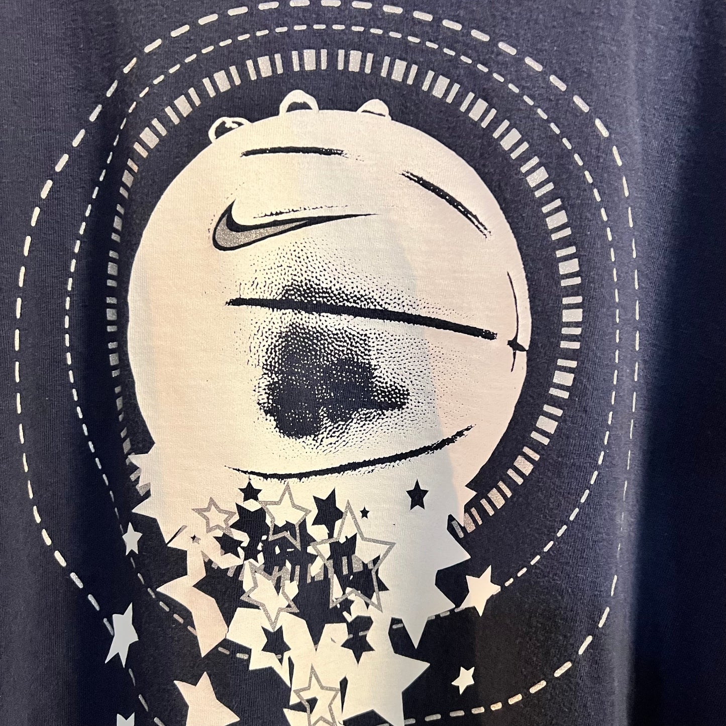 Vintage Nike Lebron James Long Sleeve T-Shirt Size XL