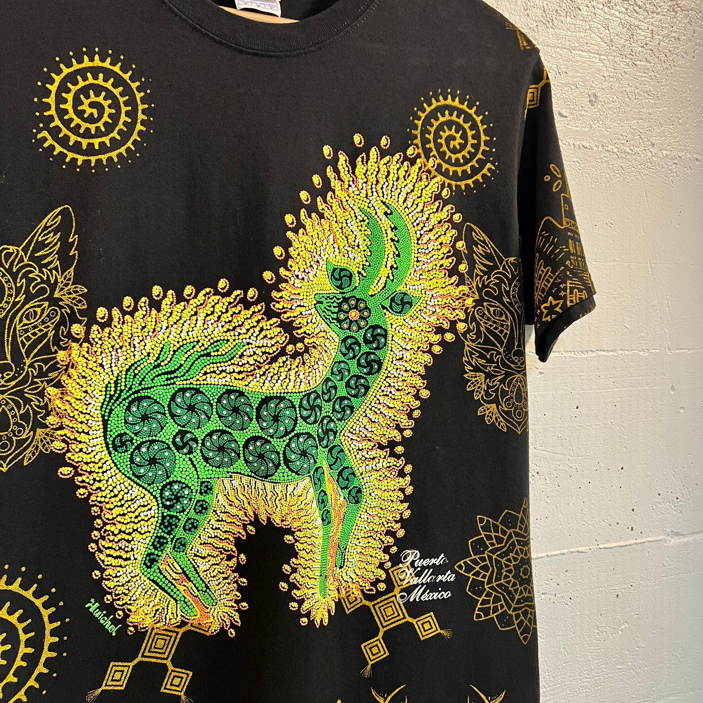Vintage Puerto Vallarta, Mexico All Over Puff Print T-Shirt - Size Medium - Black/Multicolor