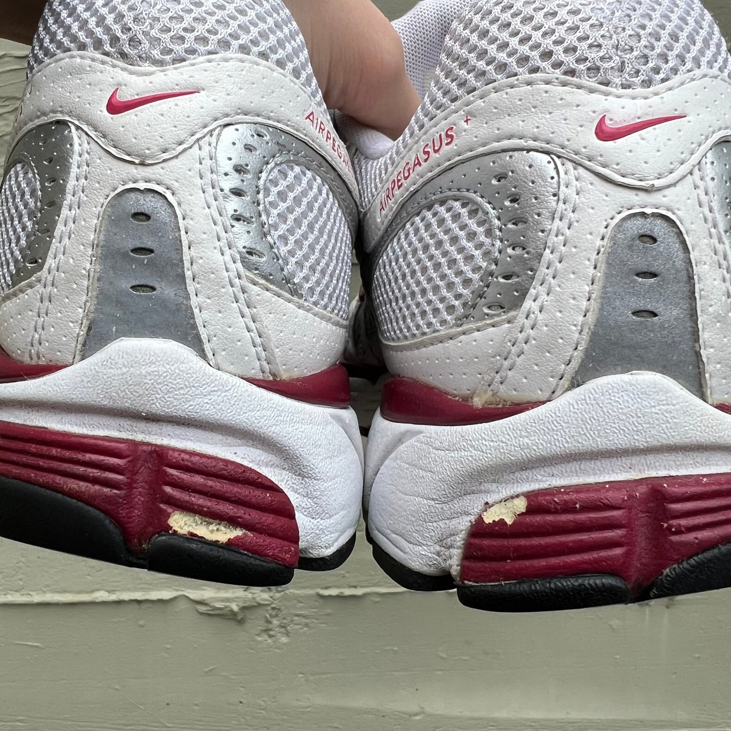 Vintage 2007 Nike Air Pegasus+ Bowerman Series - Size 9.5W/8M - White/Red-Pink - #31669-181