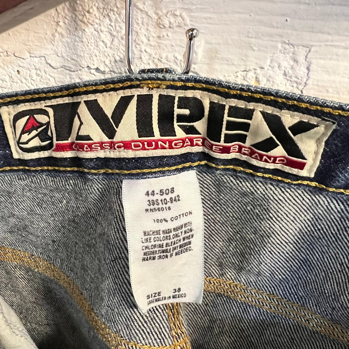 Vintage 90's Avirex Heavyweight Baggy Denim Utility Jean Shorts (Jorts) - Size 38" - Dark Wash Indigo