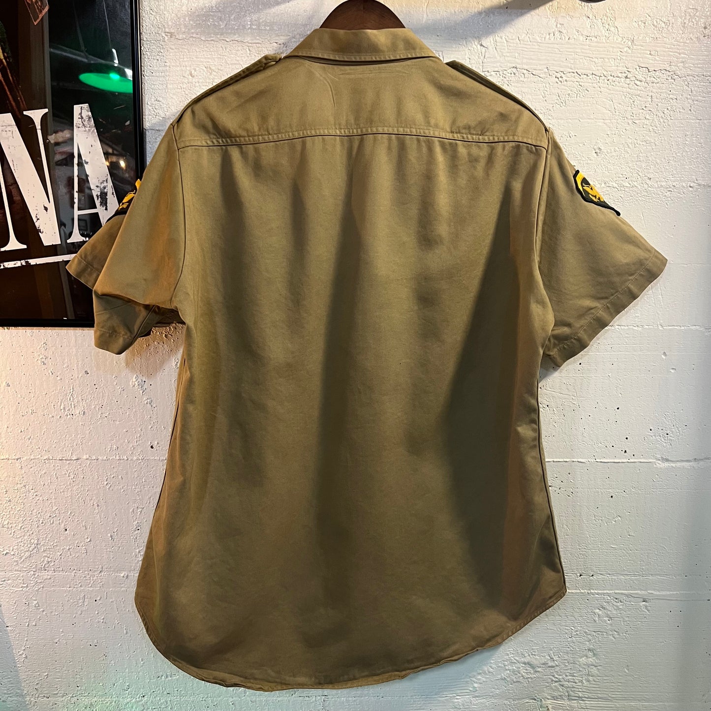 Vintage 1966 U.S. Army Specialist 8.2oz Cotton Khaki SH-1 Quarter Sleeve Shirt - Size Large - Made In USA - DSA-100-4271
