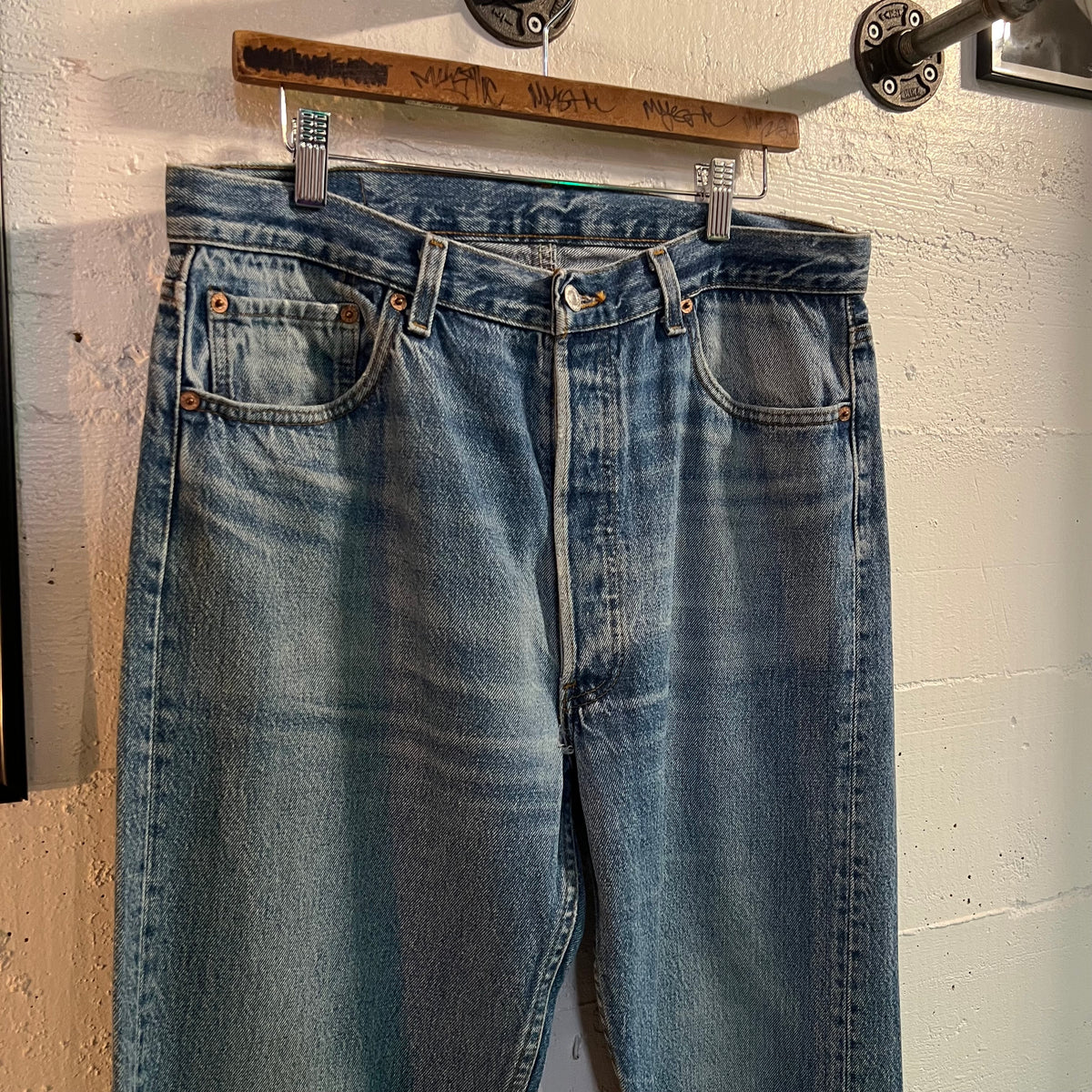 Vintage 1980's Levi's 501xx Button Fly Denim Jean - Size 34" x 33" - Made In USA - 100% Cotton