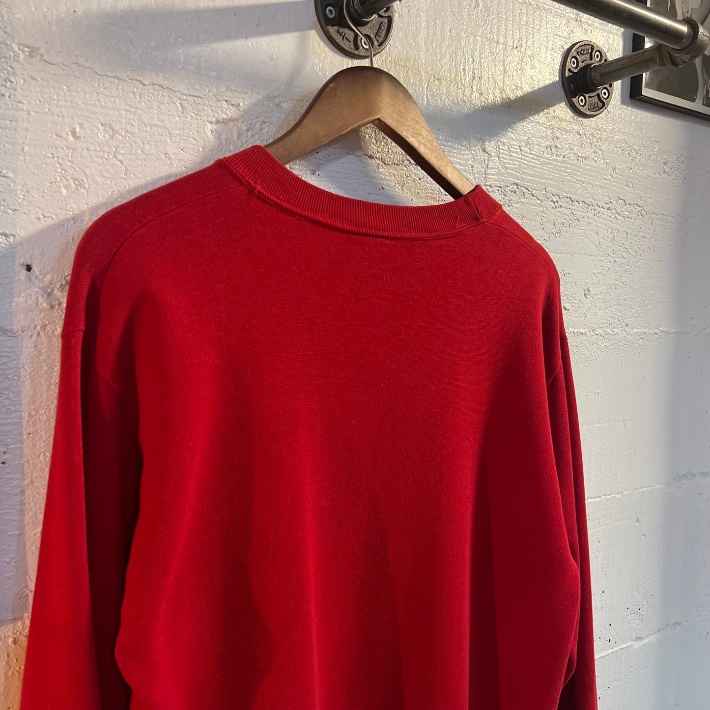 Vintage 80's University of Indiana Hoosiers 'Crest' Crewneck Sweatshirt - Size Medium - Made In USA - Red/Multi