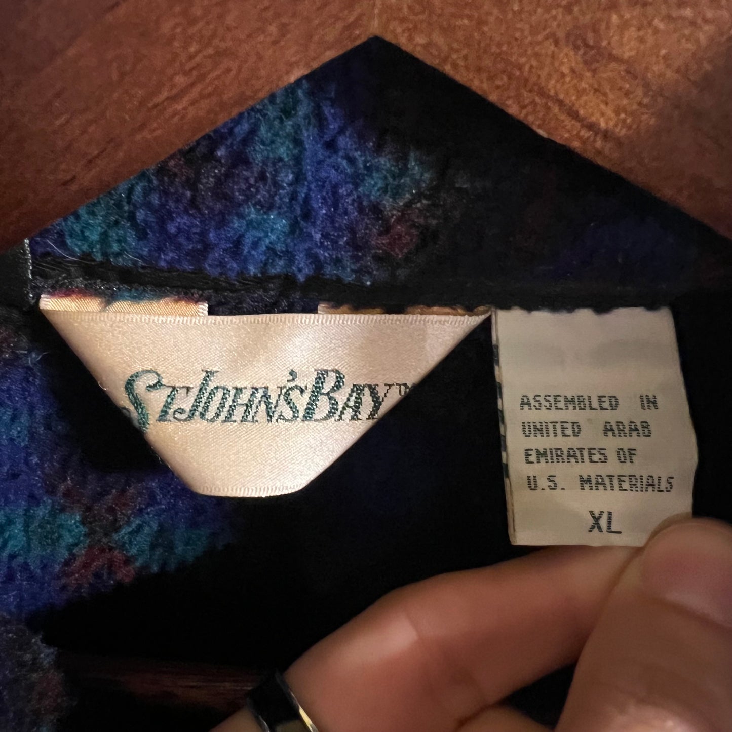 Vintage 90’s St. John’s Bay Full-Zip Aztec Patterned Fleece Jacket - Size XL - Blue/Turquoise/Red/Black