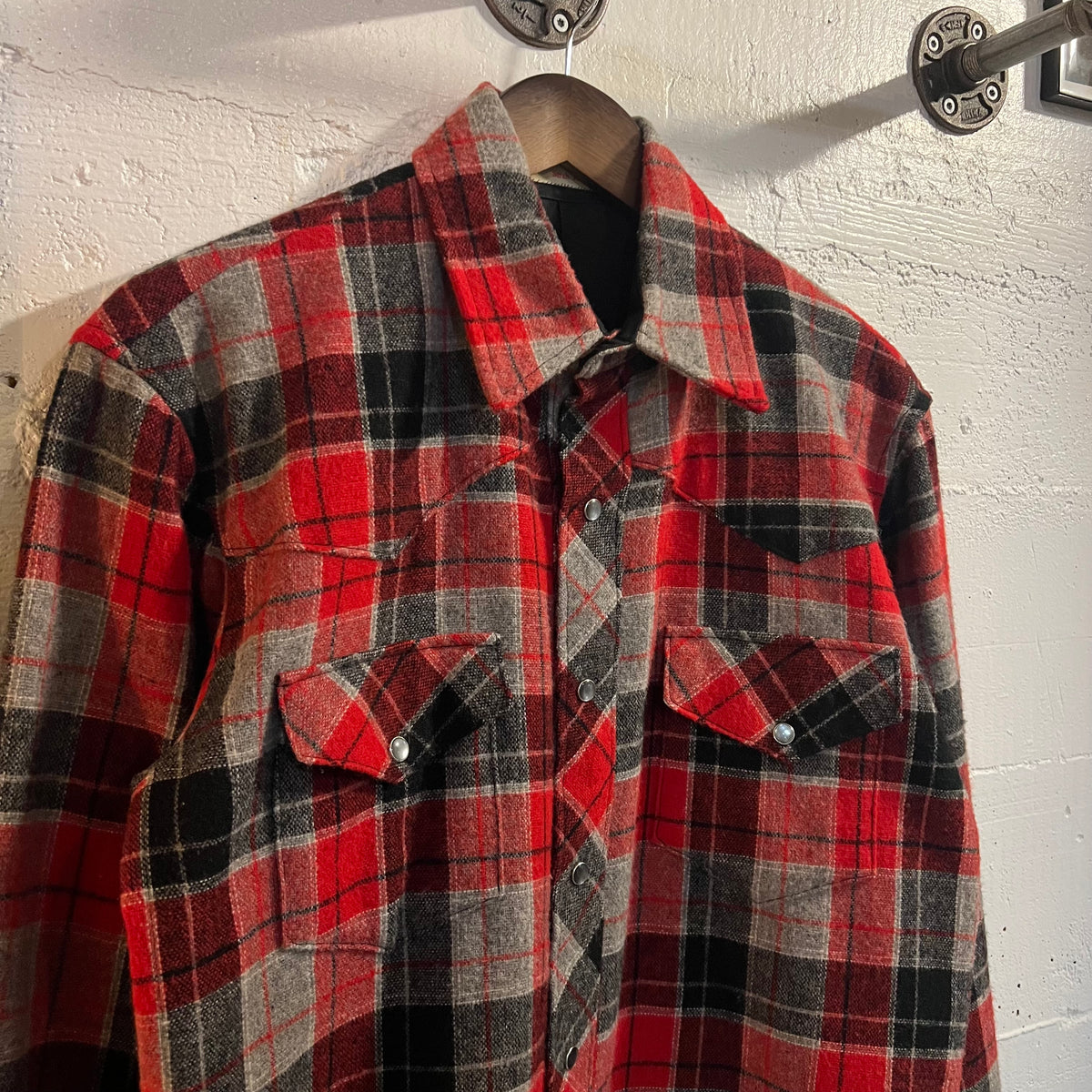 Vintage Hand Made Pearl Snap Southwestern Wool Plaid Flannel - Size Large - Red/Grey/White/Black