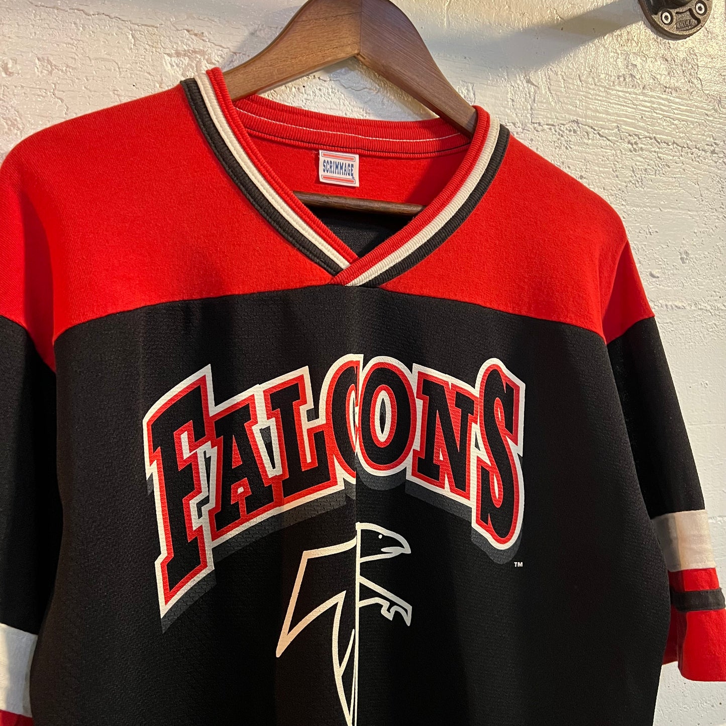 Vintage 90's Atlanta Falcons NFL Scrimmage Jersey Shirt - Size Large - Single Stitch - Black/Red/White