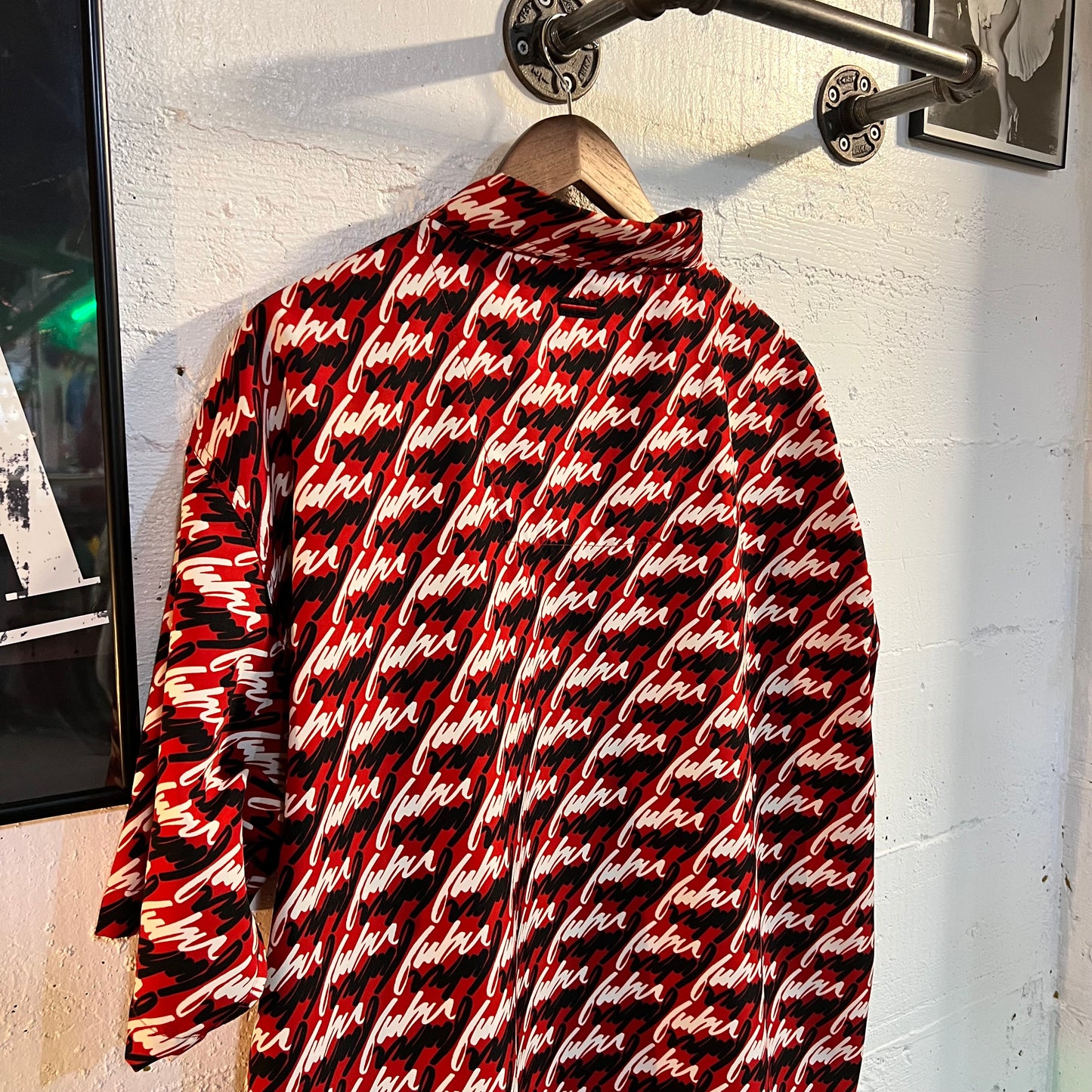 Vintage 90's All Over Print Fubu Short Sleeve Button Up Shirt - Size XL - Red/Black/White
