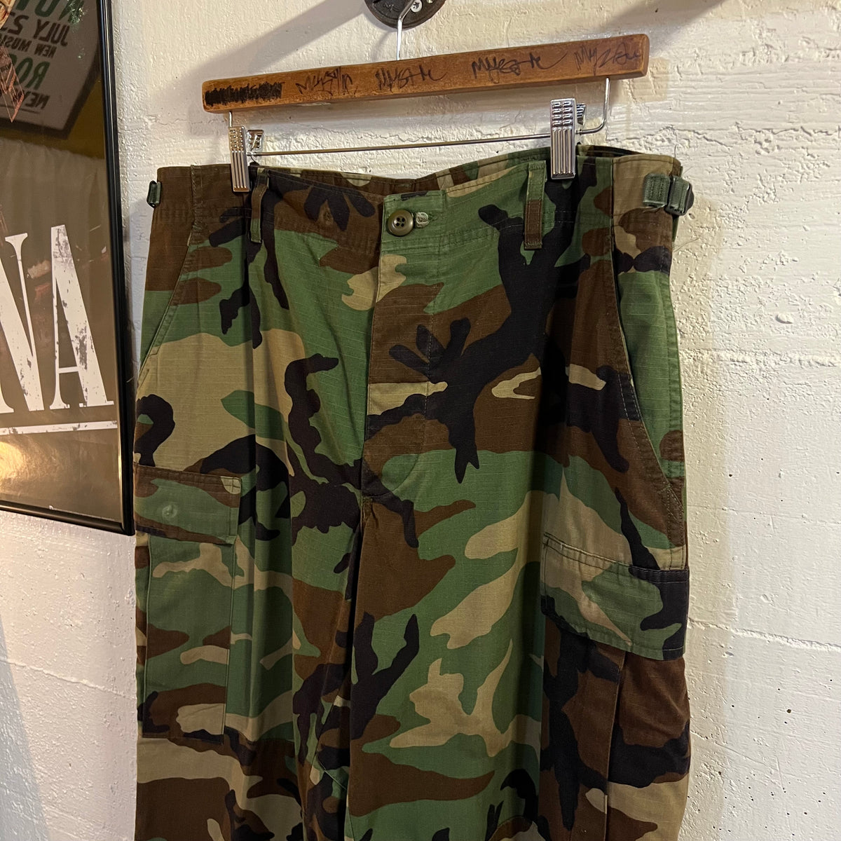 Vintage 2003 U.S. Military Issue Woodland Camouflage Hot Weather Combat Trousers - Size Medium (30"-35") - Made In USA