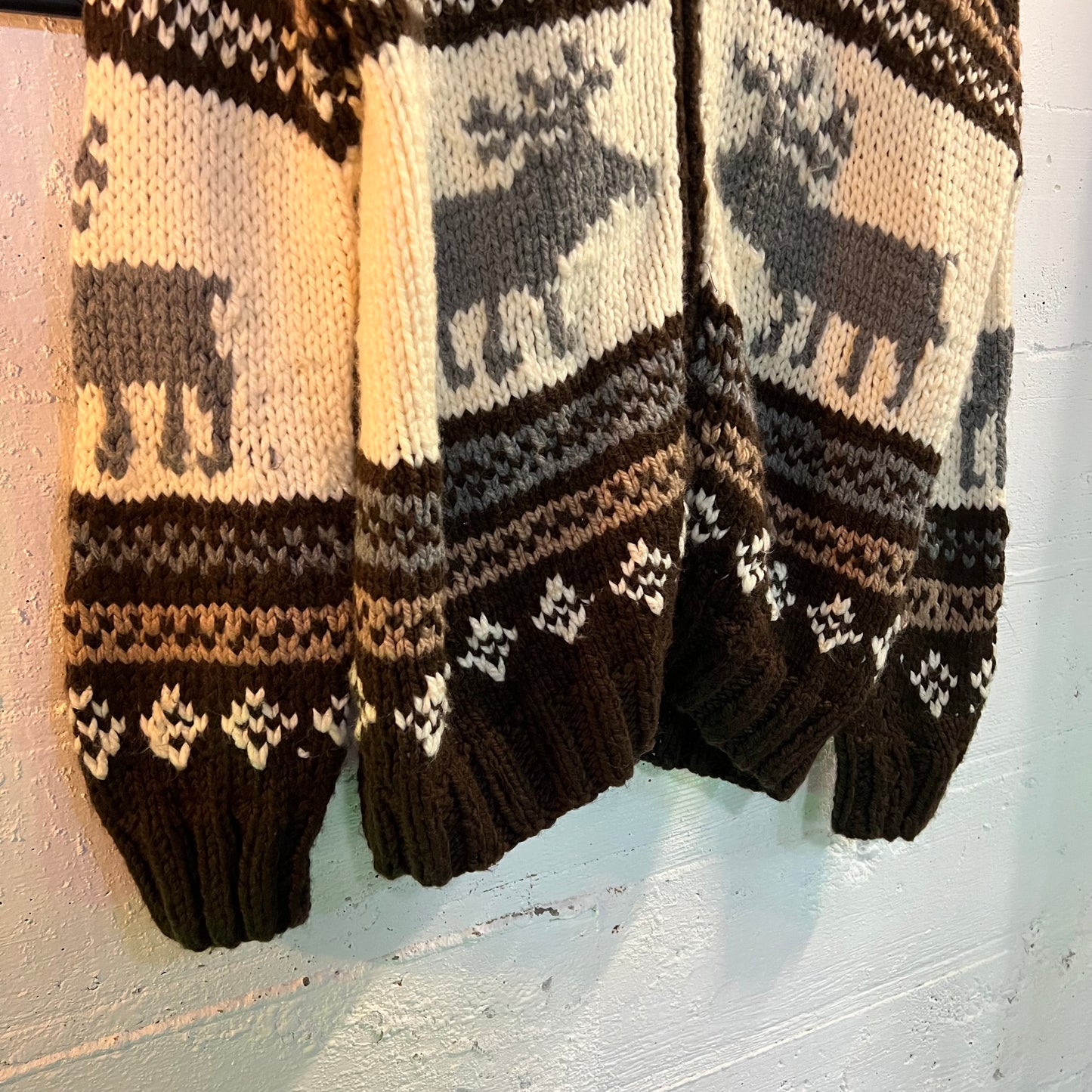 Vintage 1970's Heavy Knit Cotton Moose Intarsia Shawl Collar Zip Sweater - Size L/XL - Cream/Brown