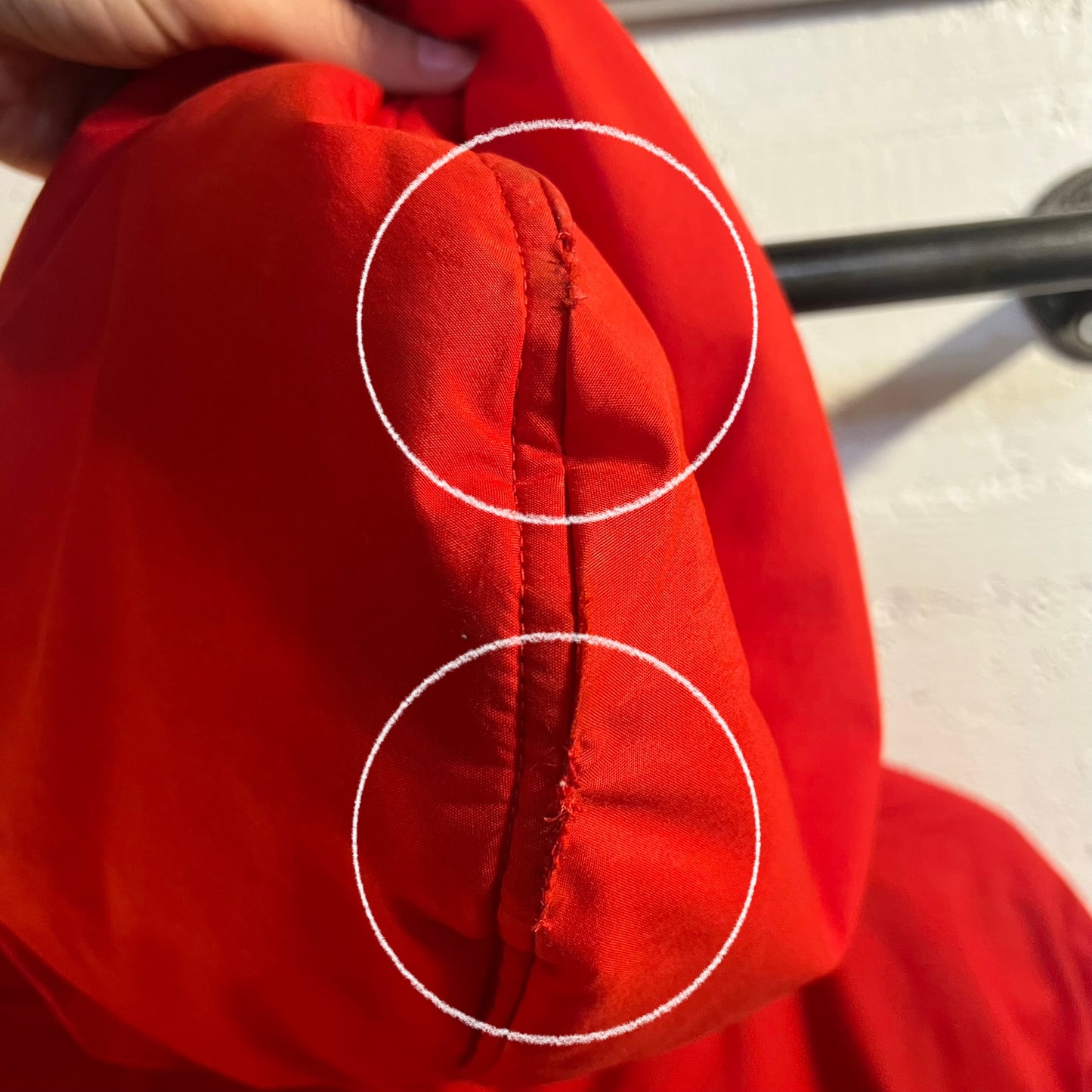 Vintage 90's Chicago Bulls Hooded Starter Jacket - Size XL - Red/Black