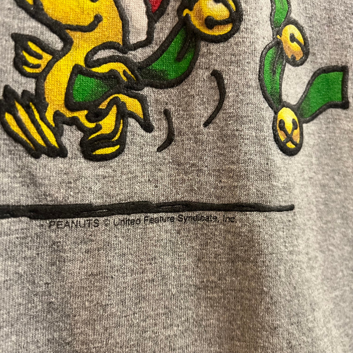 Vintage Peanuts 'Snoopy & Woodstock' Puff Print Christmas T-Shirt - Size XL - Heather Grey