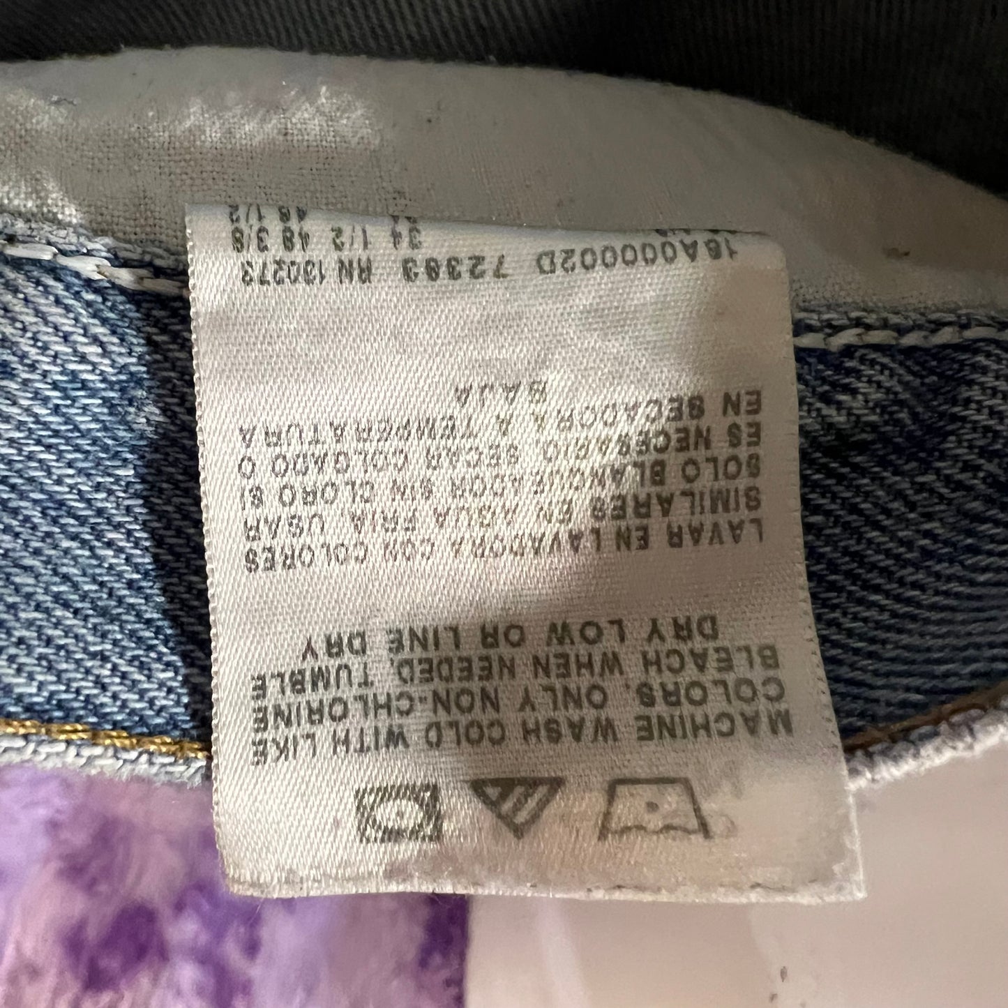 Vintage 2000's Wrangler Light Wash Distressed Straight Leg Denim Jeans - Size 36" x 32" - Light Wash Denim