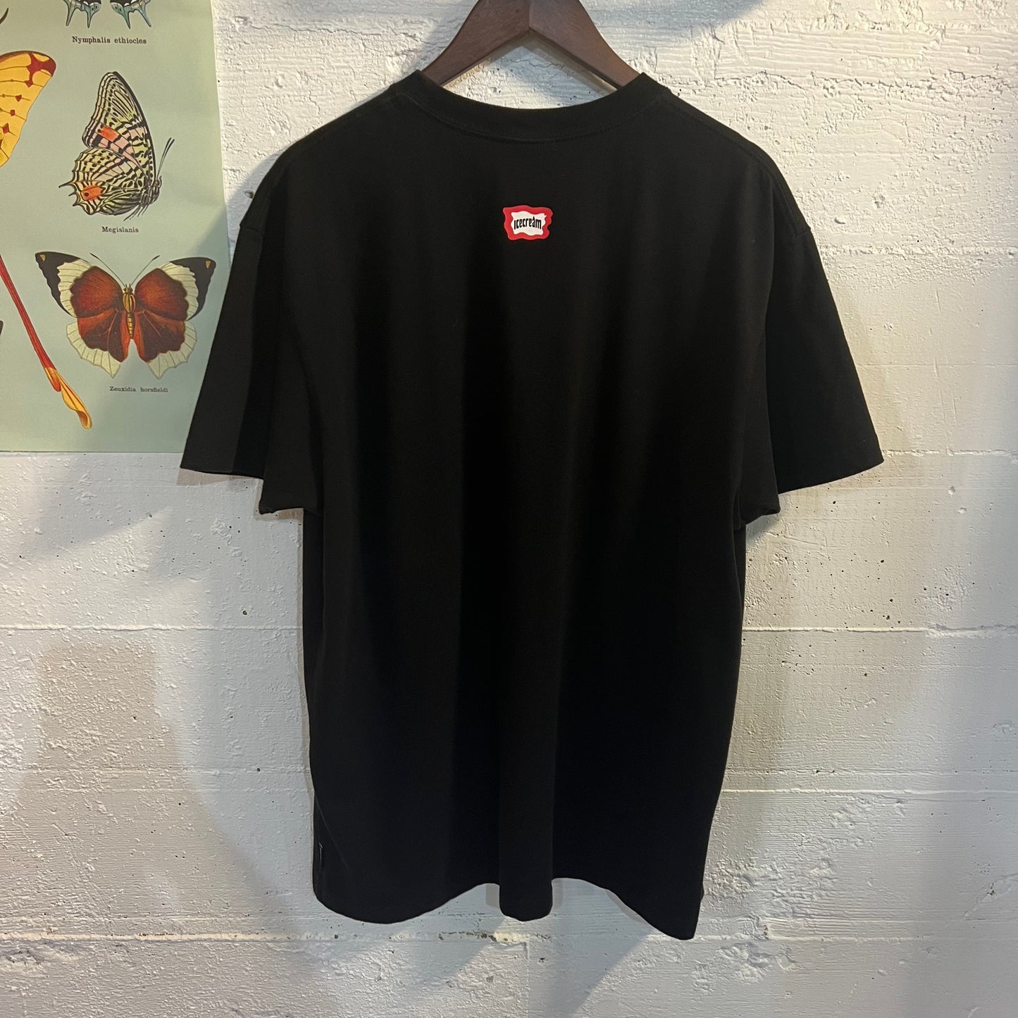 *Pre-Owned* Ice Cream Running Dog T-Shirt - Size Large - Black