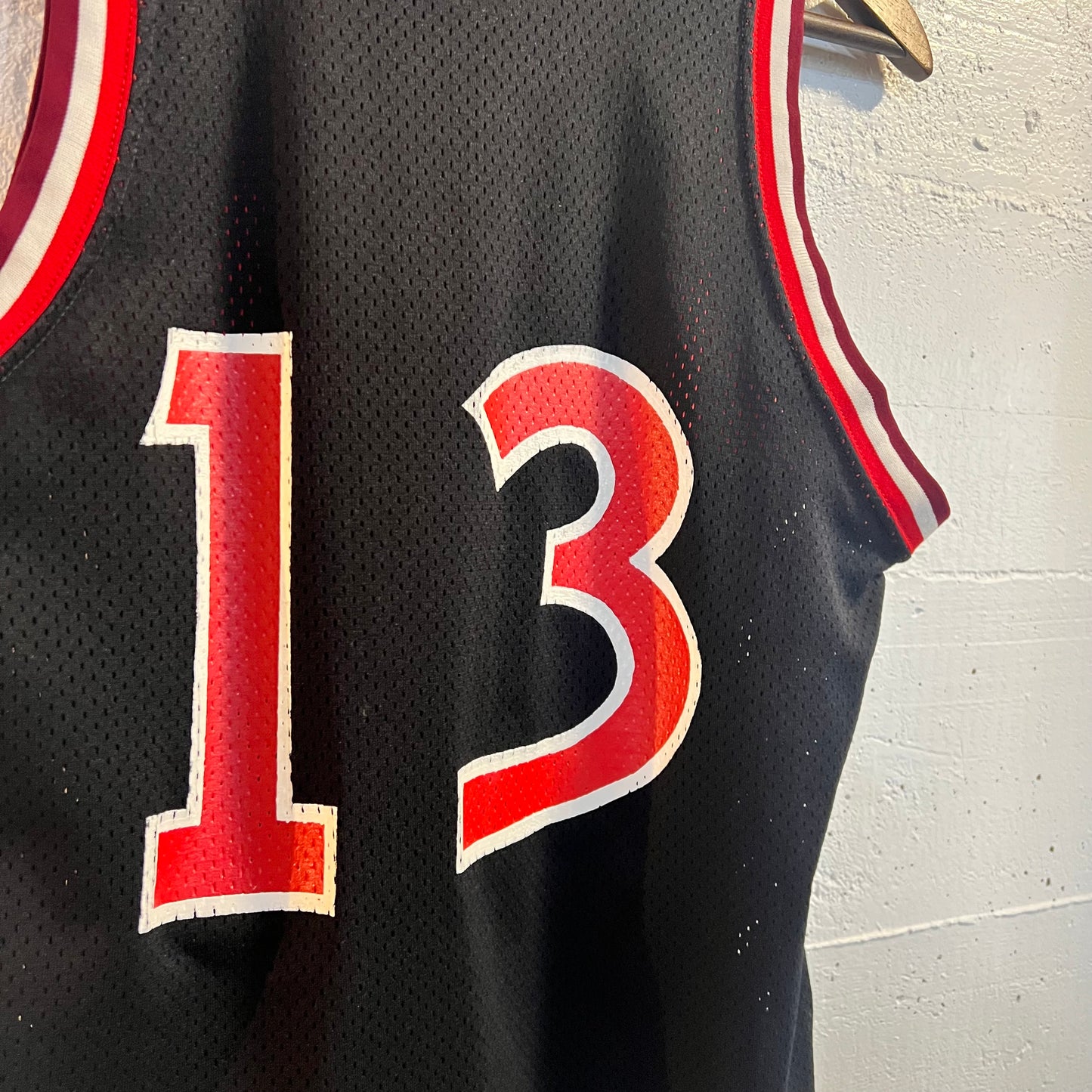 True Vintage 1970's Sand-knit 'Seaside Seagulls' Basketball Jersey - Size 38 (S) - Made In USARed/Black/White