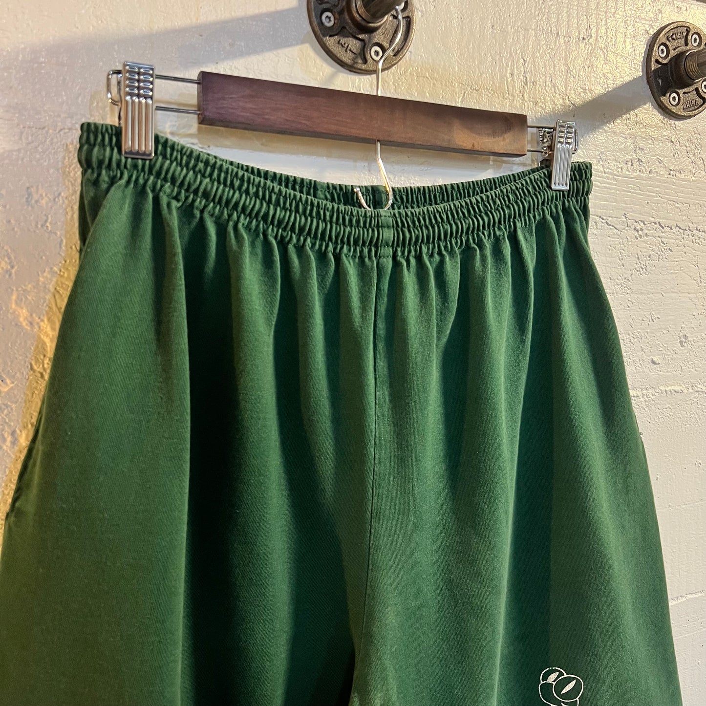 Vintage Jerzees Volleyball Cotton Adjustable Waist Shorts - Size Medium - Made In USA - Green