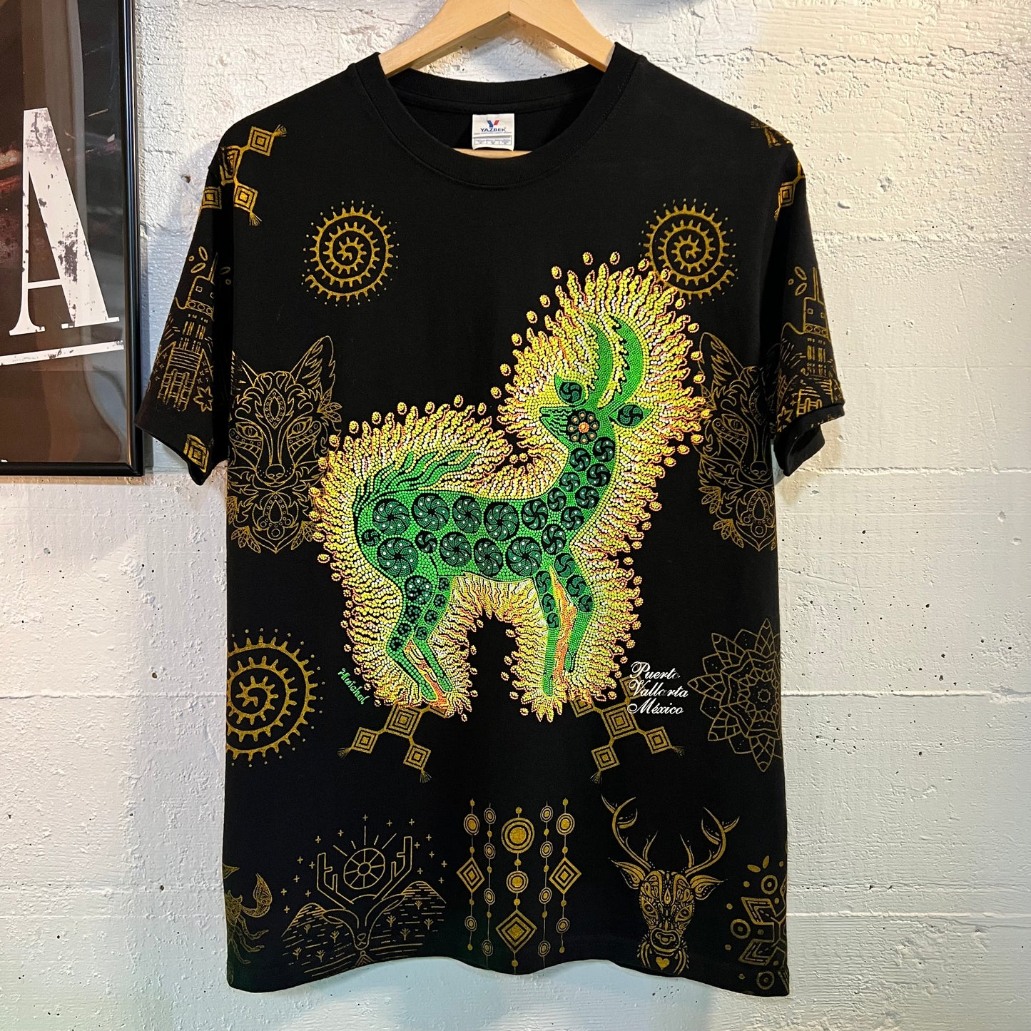 Vintage Puerto Vallarta, Mexico All Over Puff Print T-Shirt - Size Medium - Black/Multicolor