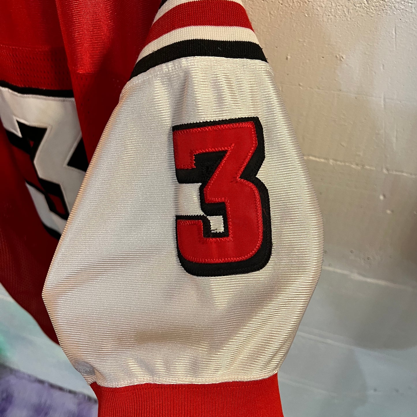 Vintage Outkast Clothing Andre 3000 Mesh Football Jersey - Size XL - Red/White