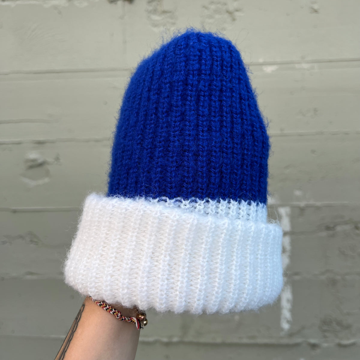 Vintage Mercedes-Benz Ribbed Knit Cuffed Beanie - One Size Fits Most - Blue/White