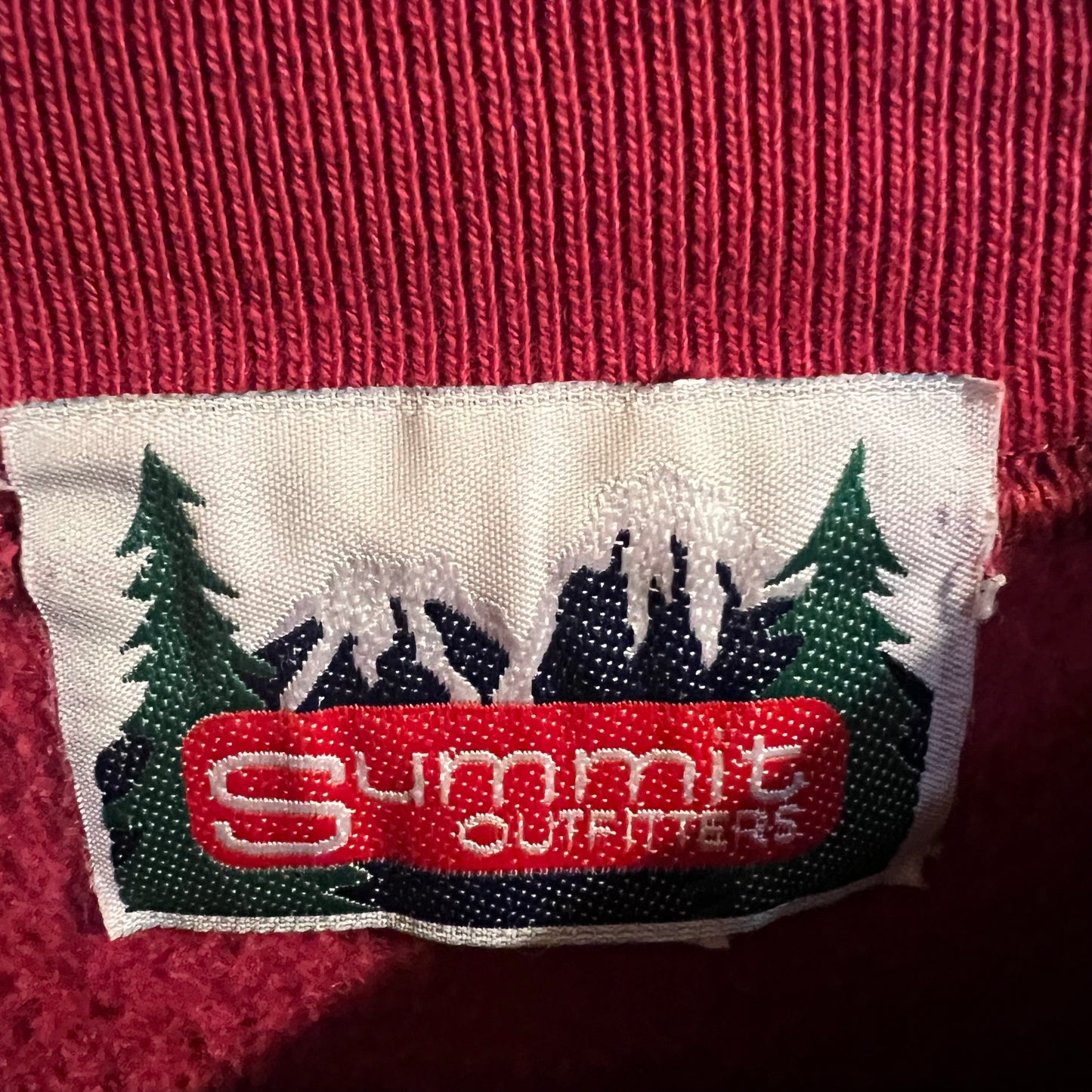 Vintage Embroidered Williamsburg Virginia Crewneck Sweatshirt - Size Small - Maroon