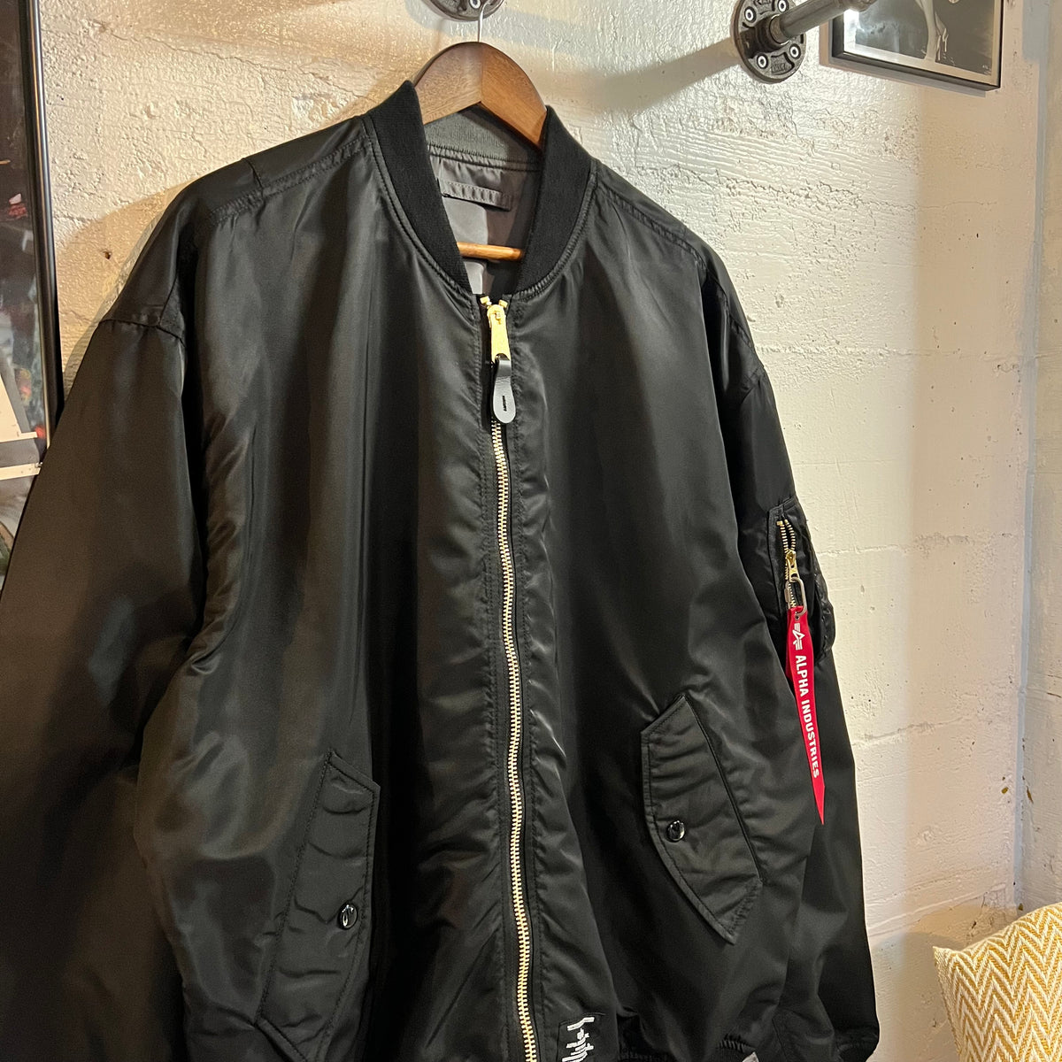 Alpha Industries L-2B MOD GEN II BOMBER JACKET Bomber Flight Jacket - Size Medium - Black/Gray