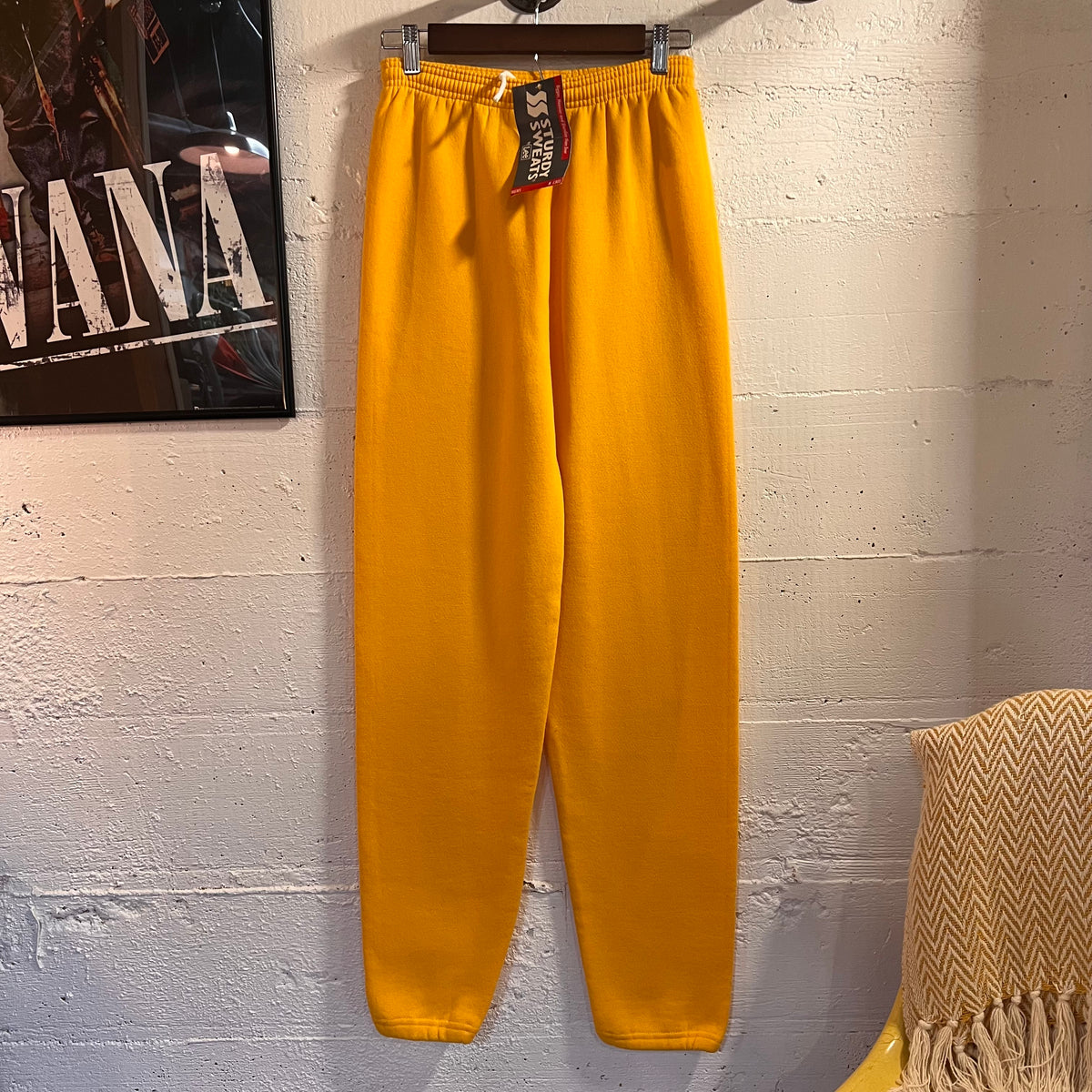 Vintage 90’s Dead-Stock Lee Sturdy Sweats Heavyweight Fleece Lined Sweatpants - Size Small - Made In USA - Yellow