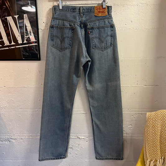 Vintage 2005 Levi's 505 Regular Straight Leg Denim Jean - Size 28"- 30" - Light Wash Indigo