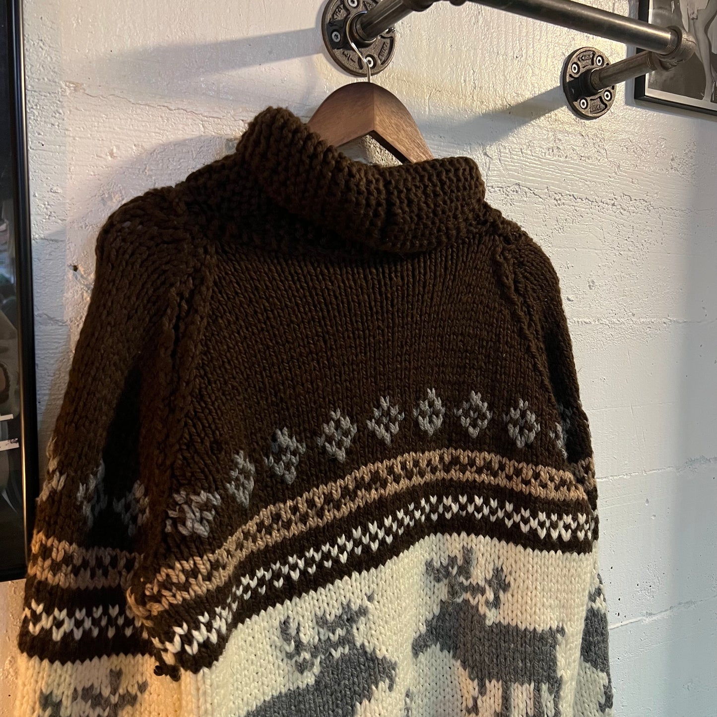 Vintage 1970's Heavy Knit Cotton Moose Intarsia Shawl Collar Zip Sweater - Size L/XL - Cream/Brown