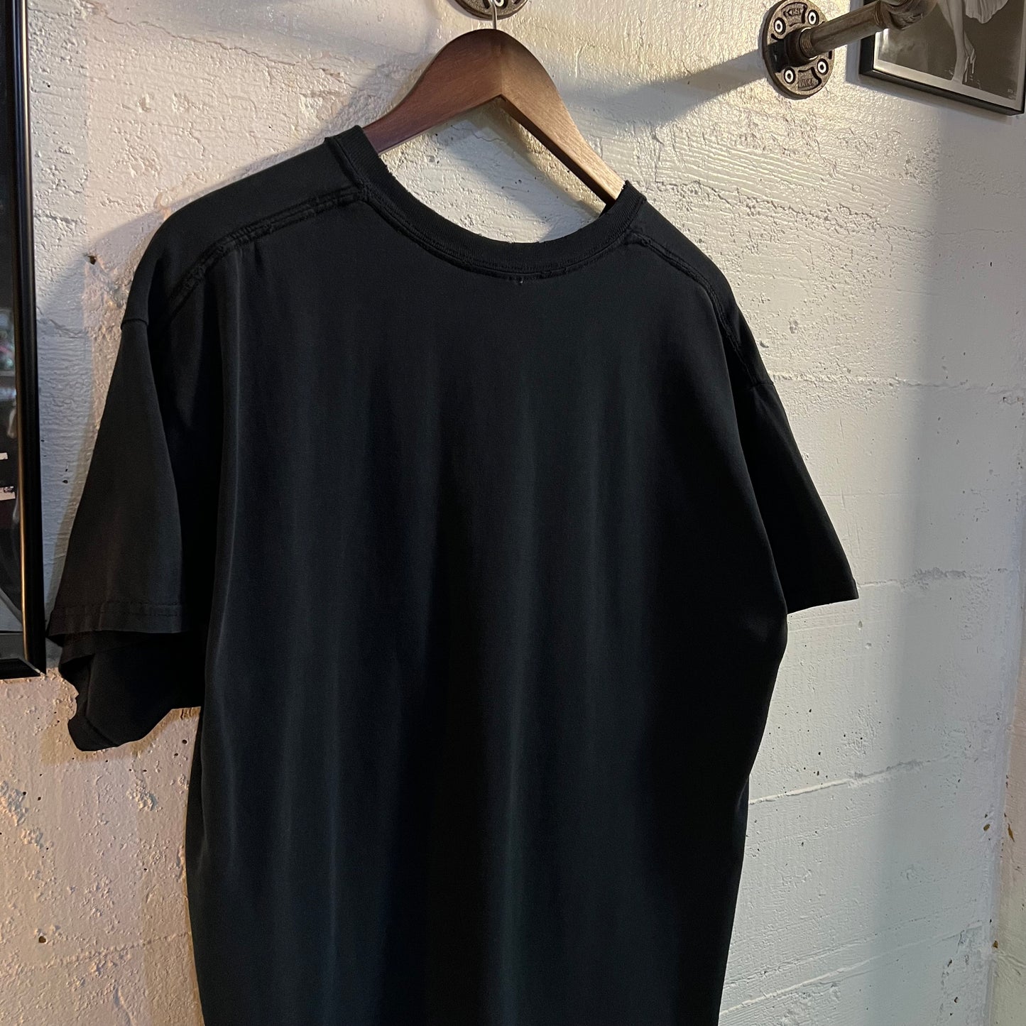 Y2K Distressed & Faded Oregon State University Beavers Collegiate Logo T-Shirt - Size Large - Black/Orange